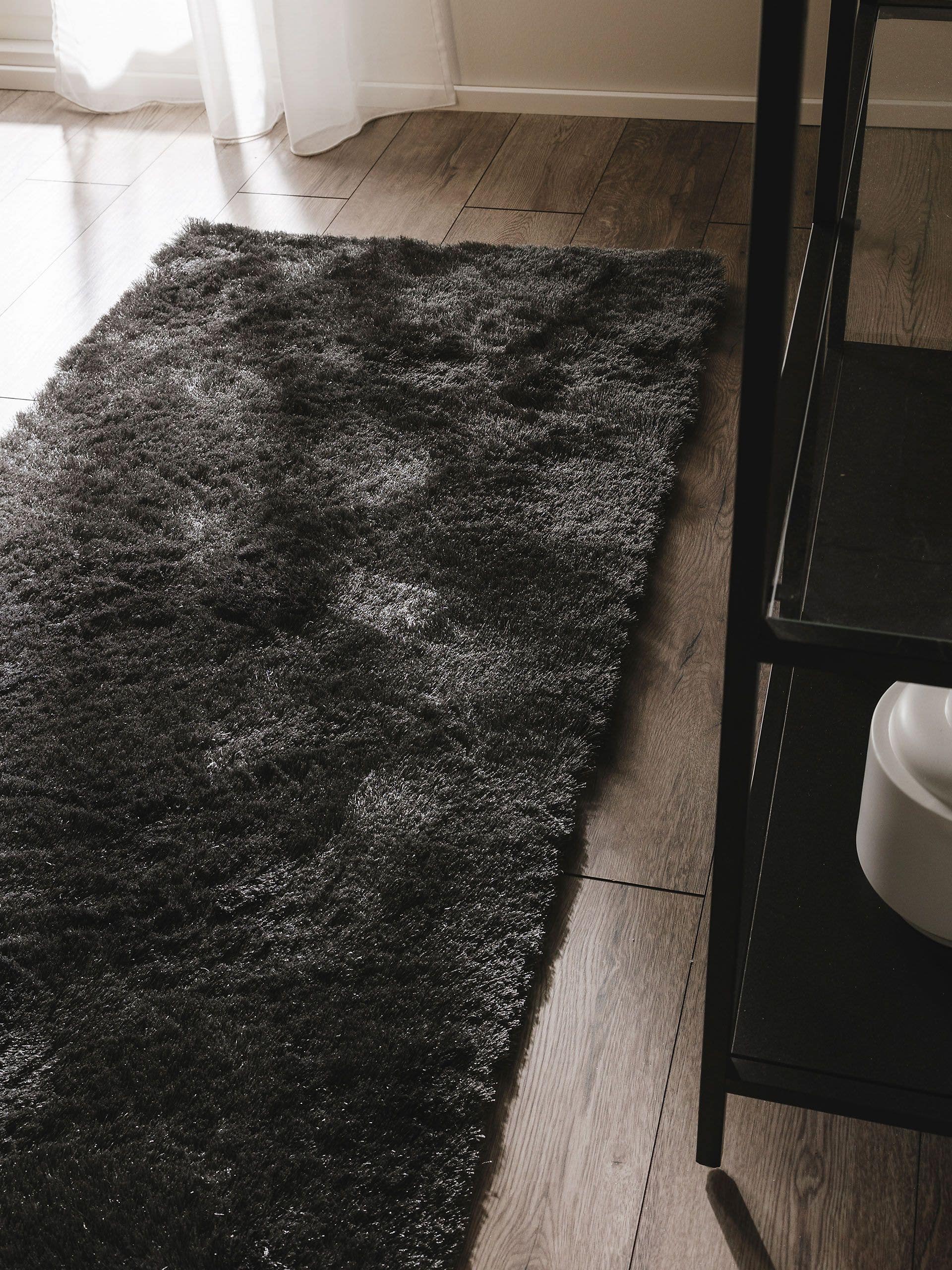 Covor Shaggy Whisper Charcoal 