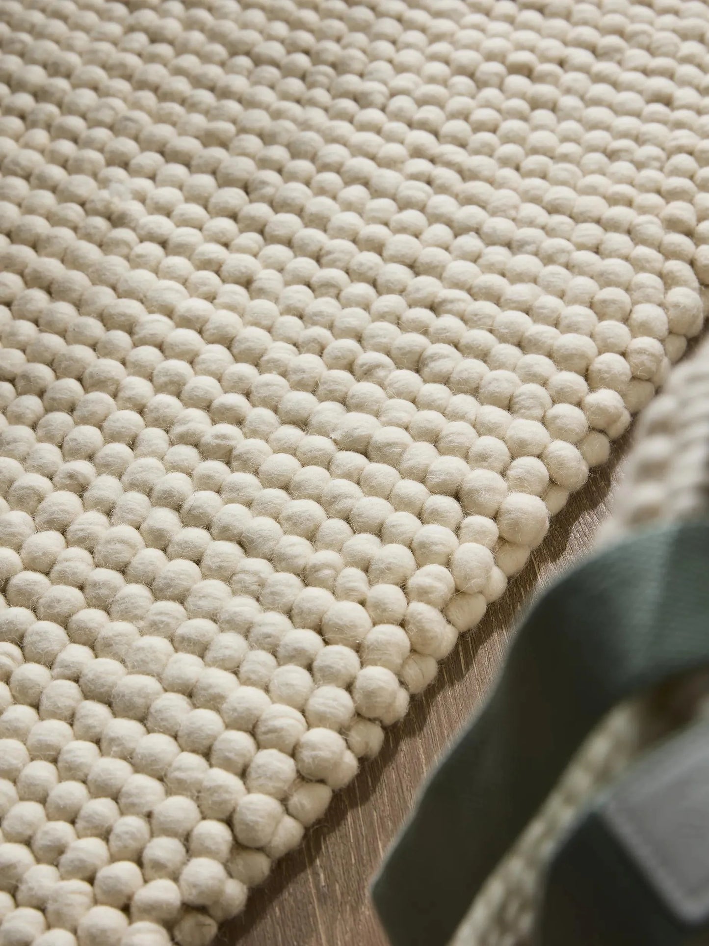 Traversă din lână Beads Cream 