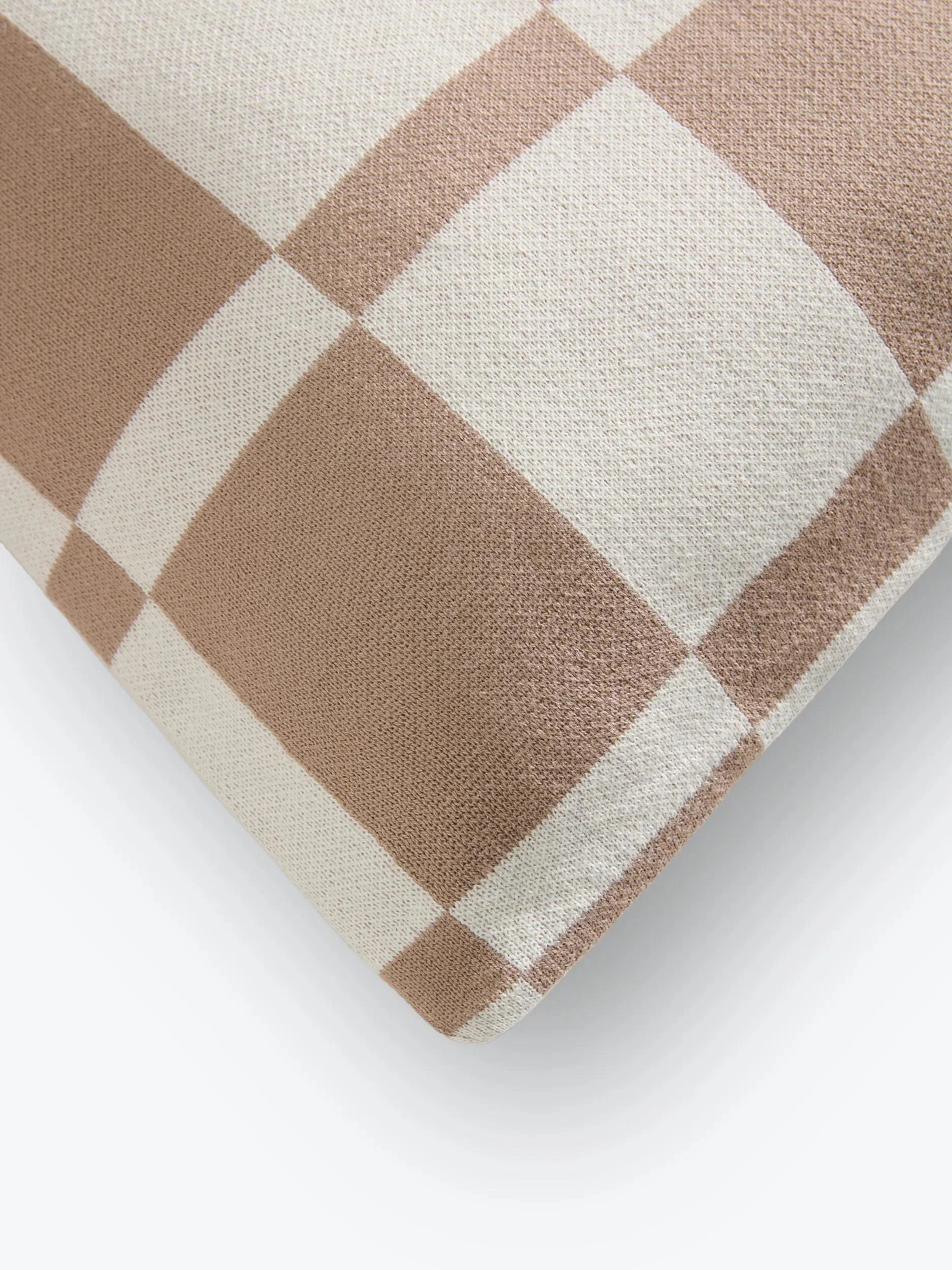 Pernă Carli Beige