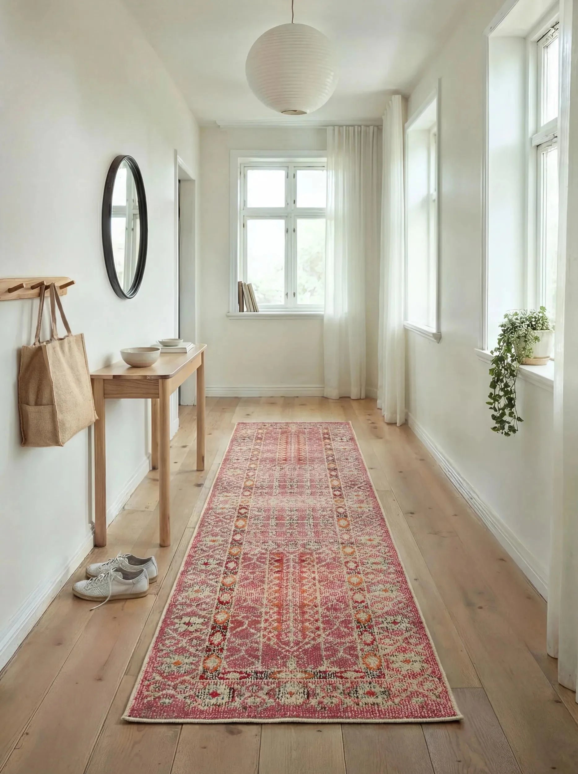 Traversă Casa Pink