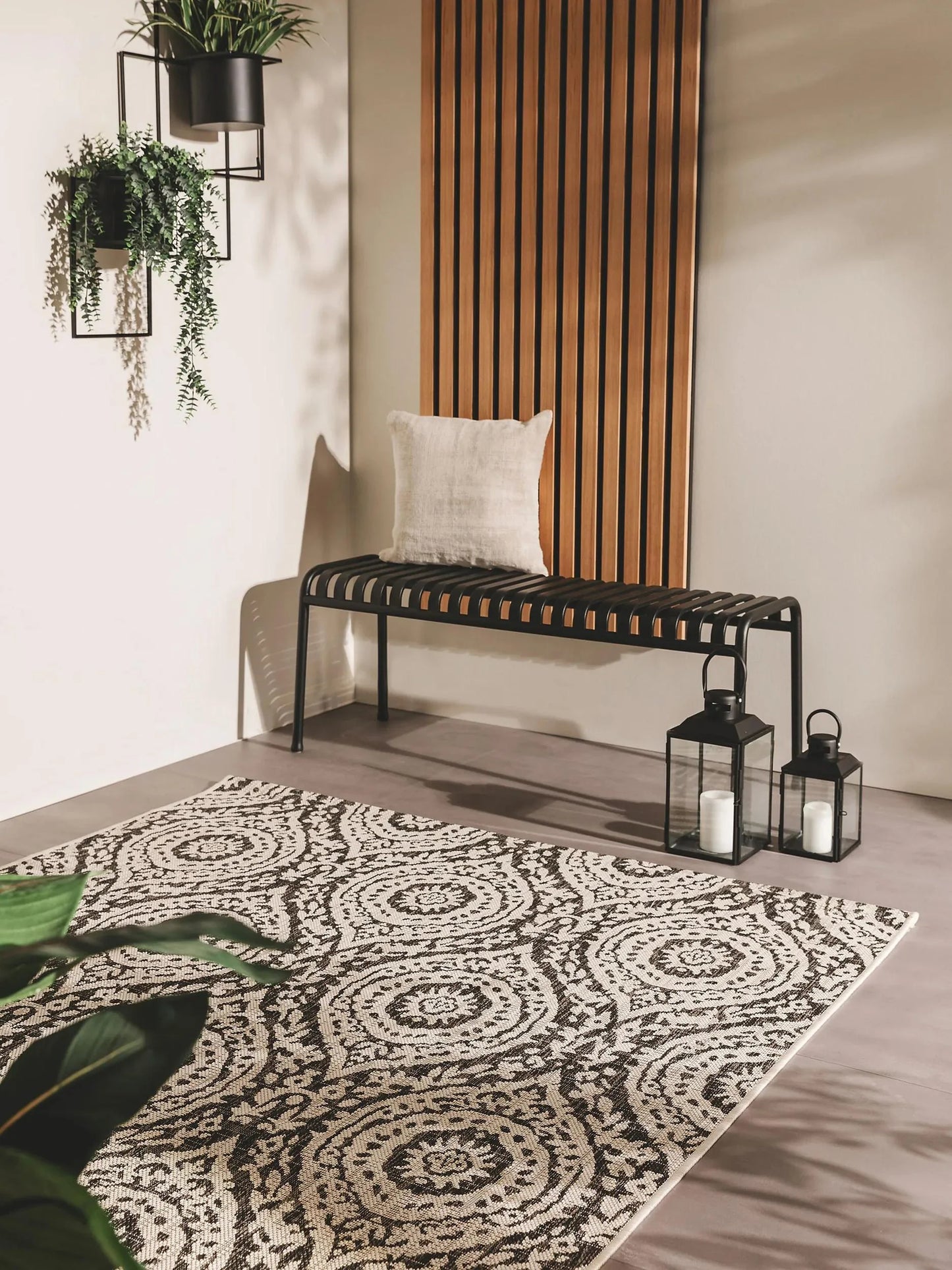 Covor interior/exterior Cleo White/Black