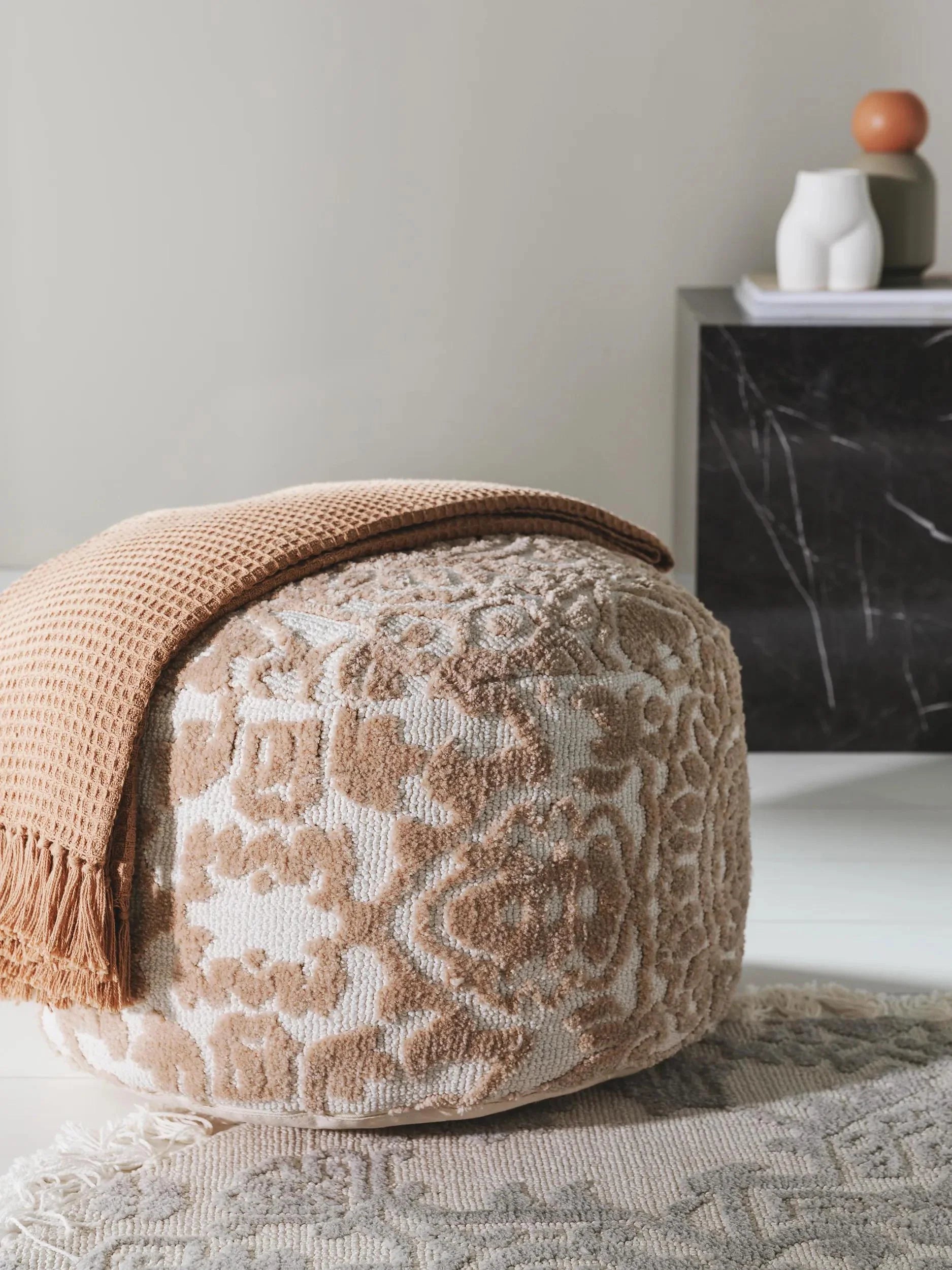 Pouf/taburet Elias Beige