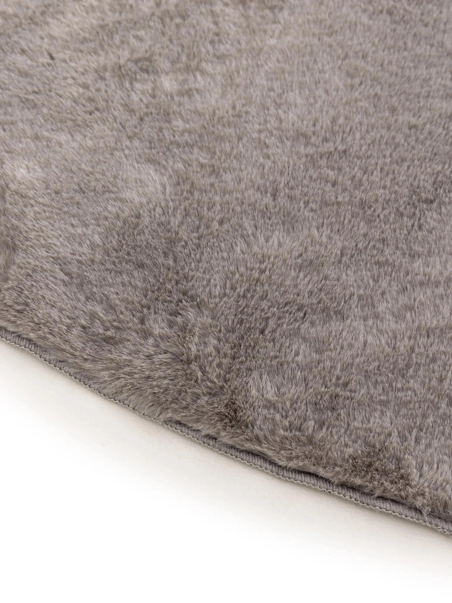 Imitație blană Covor Furry Grey 