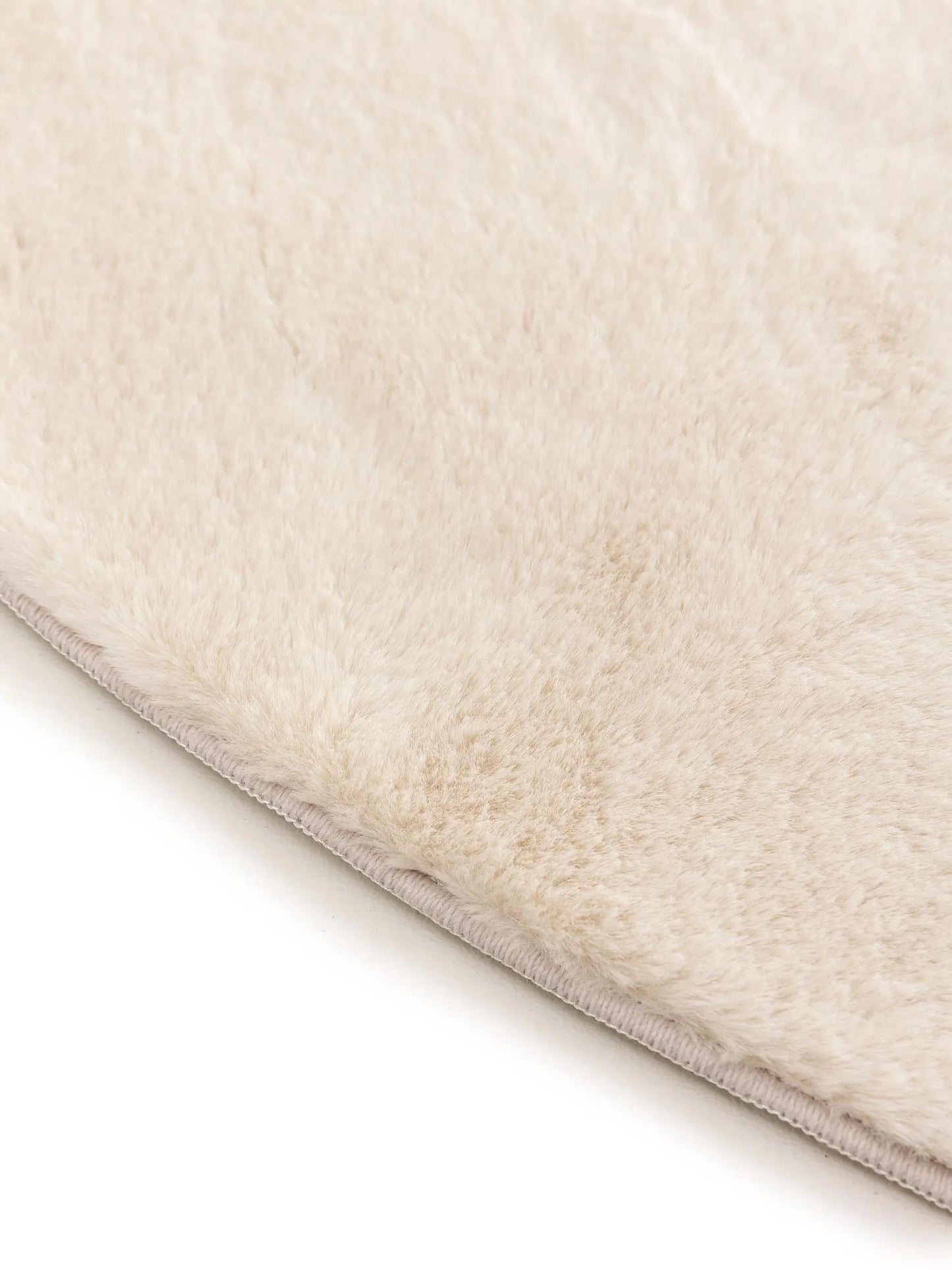 Imitație blană Covor Furry Beige 