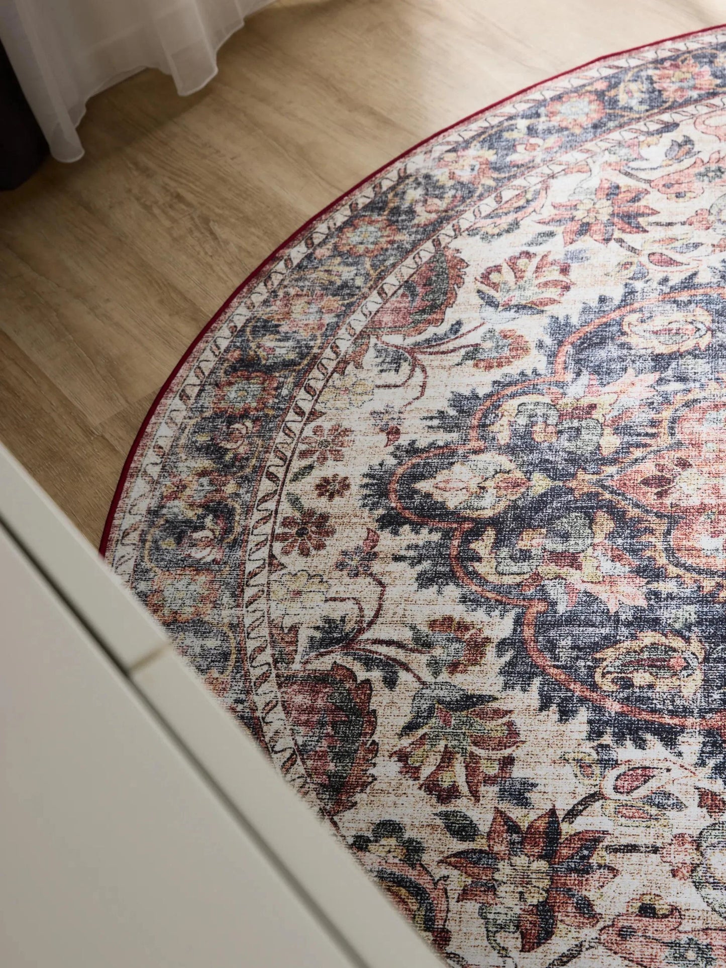 Covor lavabil George Multicolour/Red 