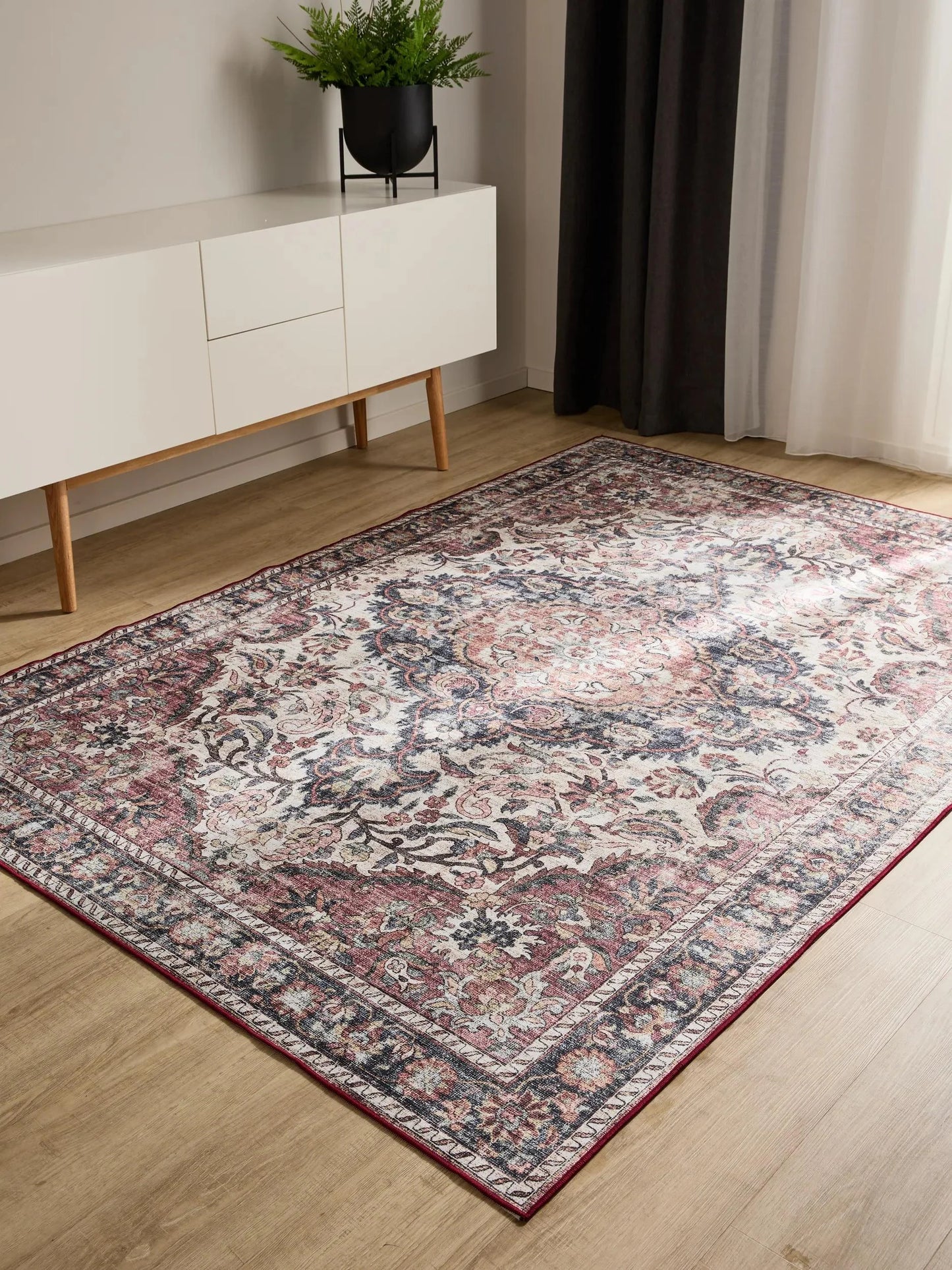 Covor lavabil George Multicolour/Red 