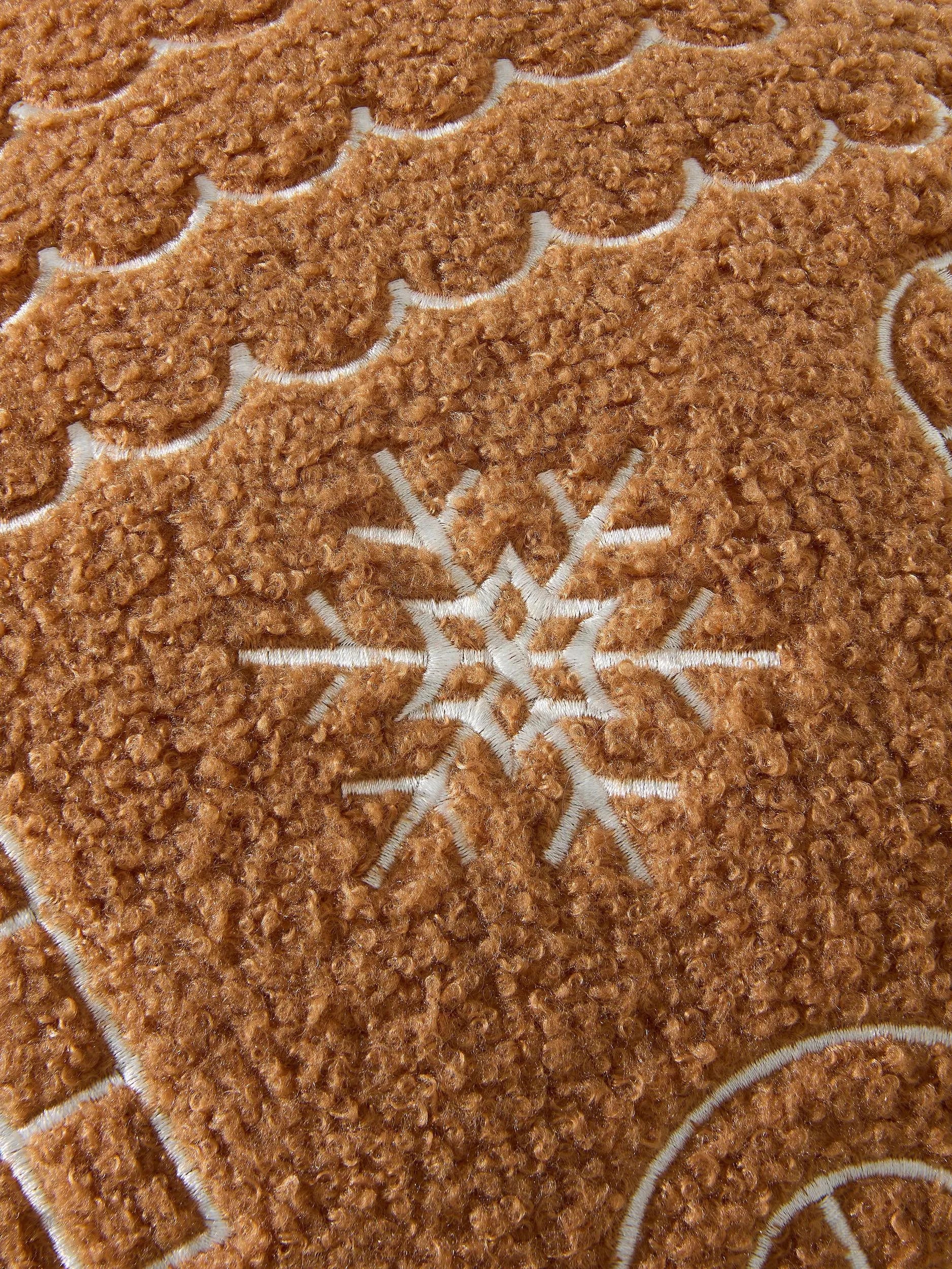 Christmas Pernă Gingerbread House Brown