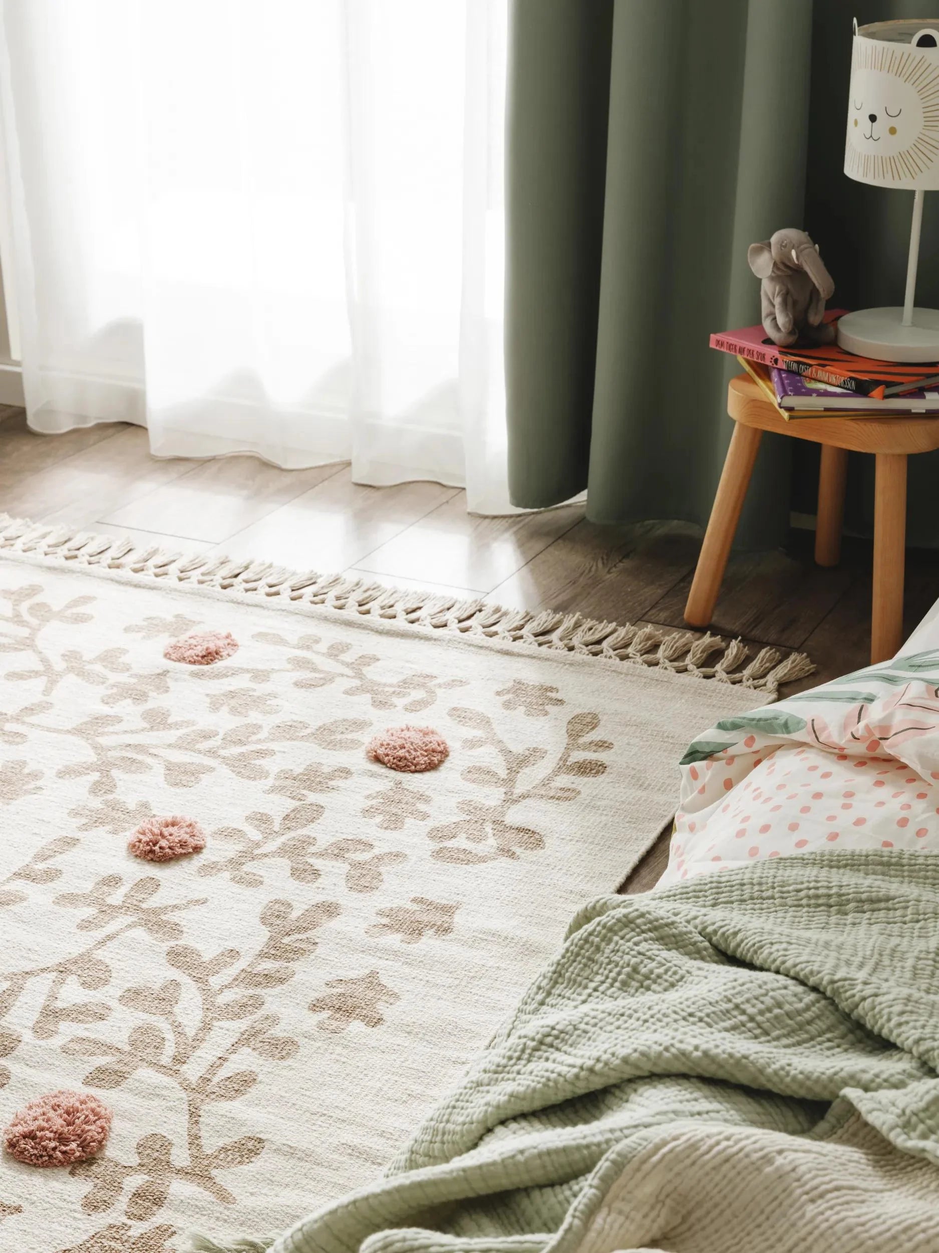 Covor pentru copii Hana Cream/Rose 