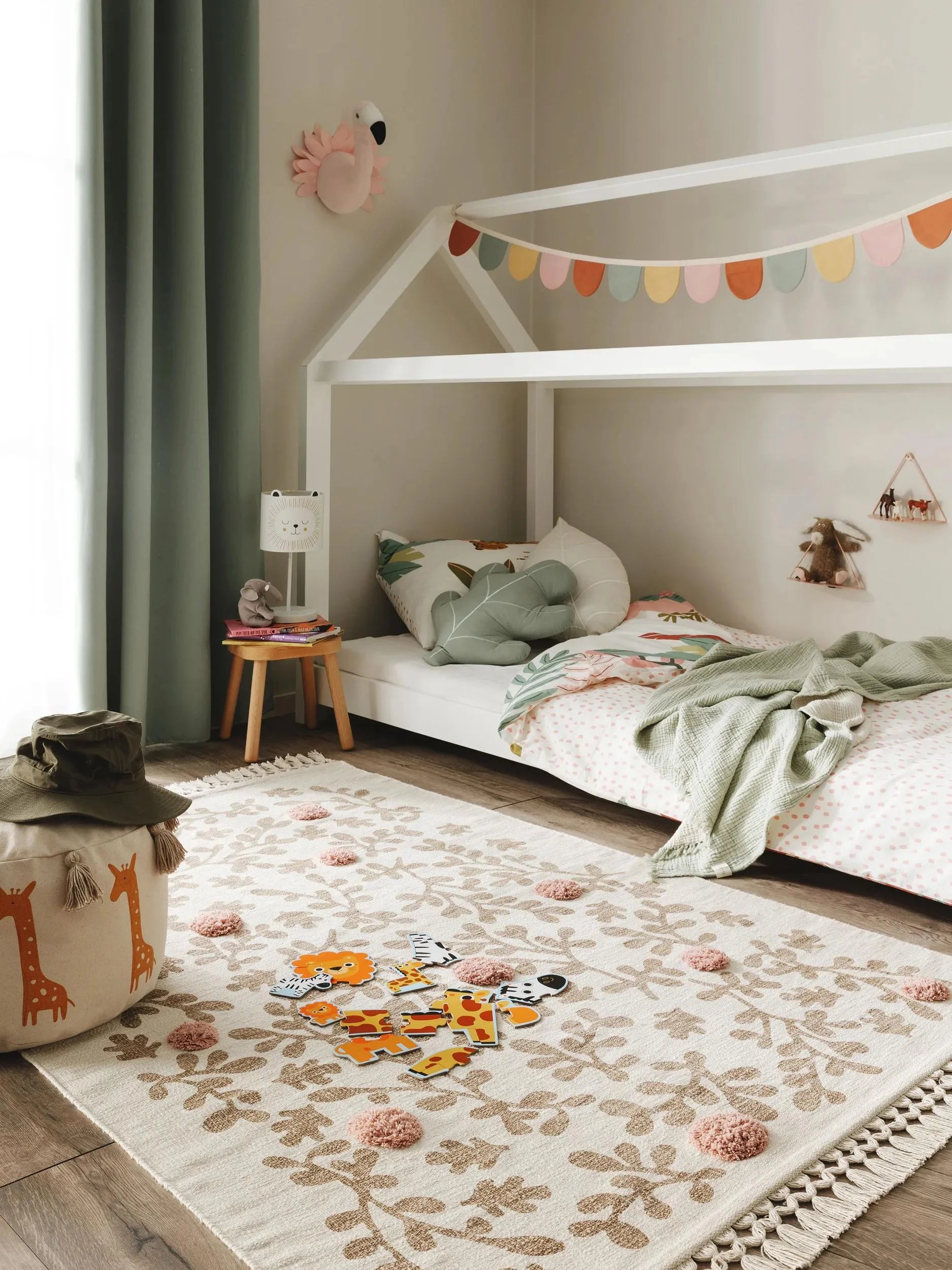 Covor pentru copii Hana Cream/Rose 