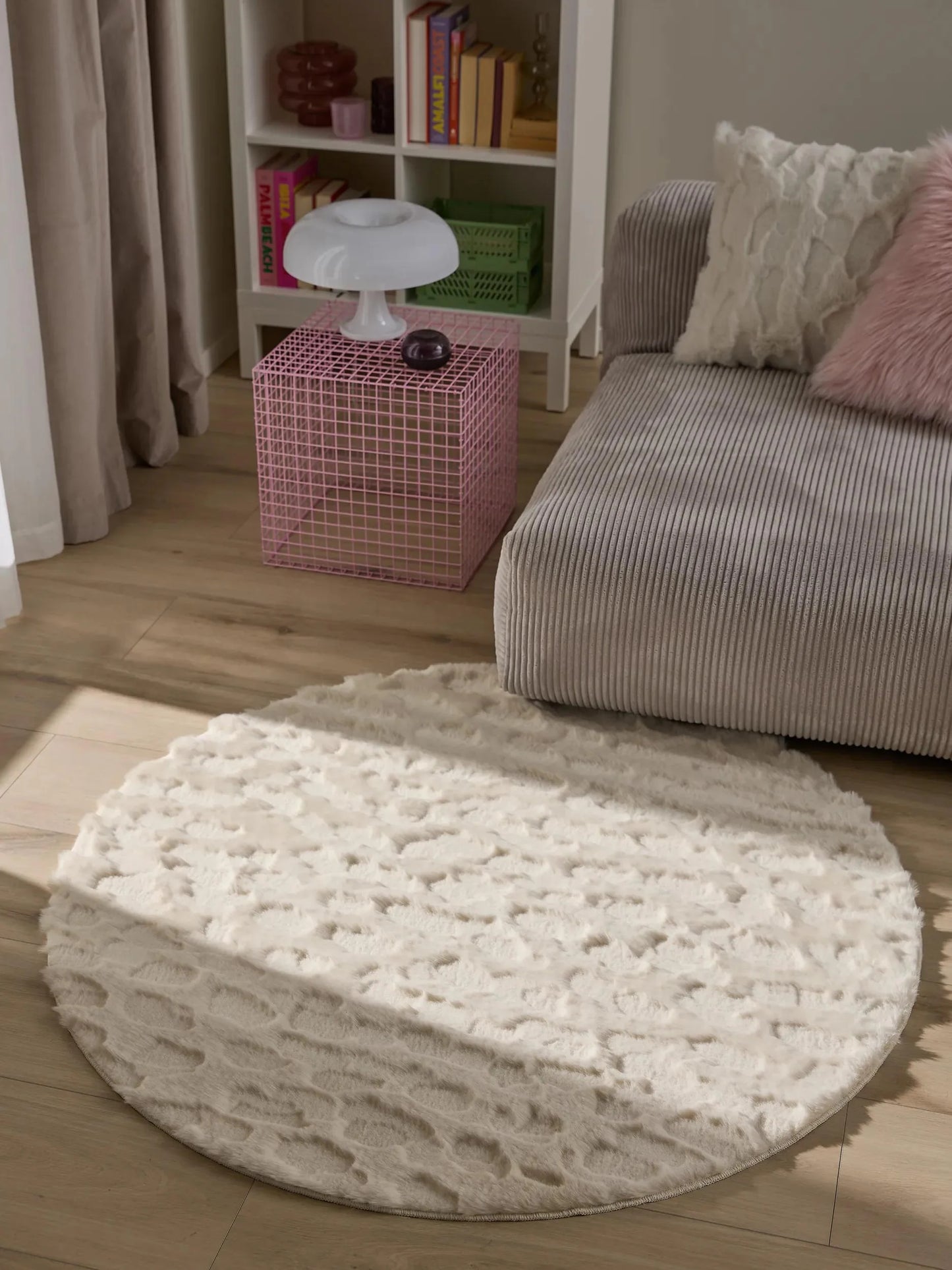 Covor blana Immy Cream 