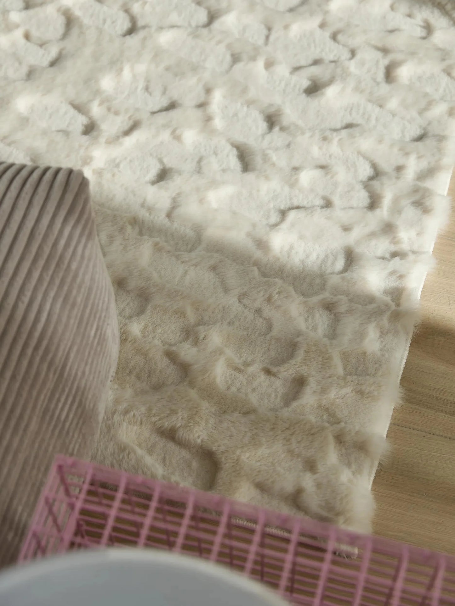 Covor blana Immy Cream 