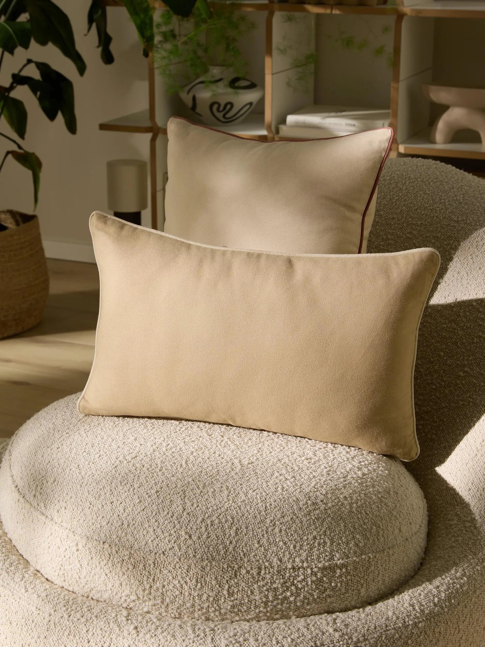 Pernă Ines Beige/Cream