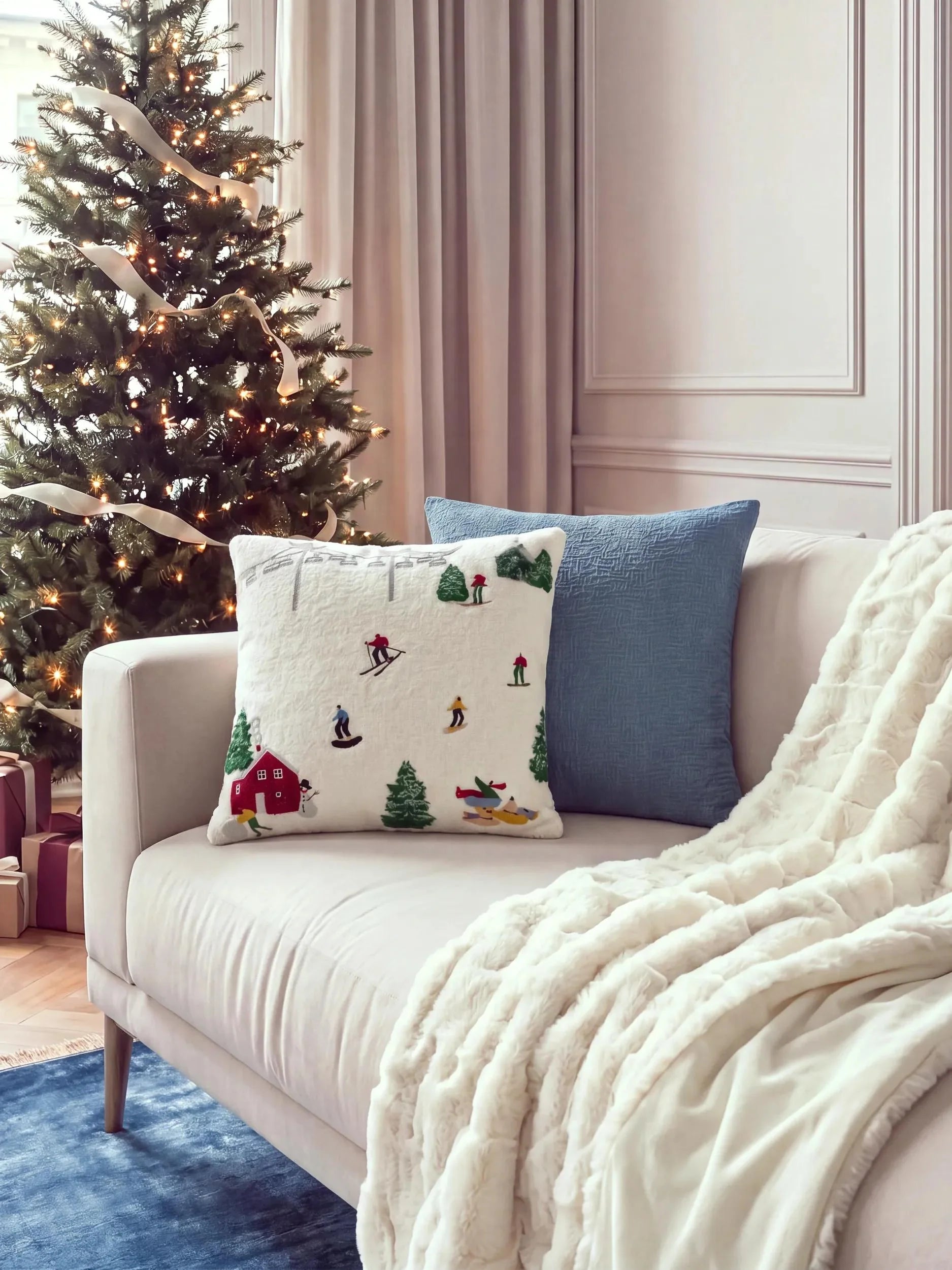 Christmas Pernă Joyful White