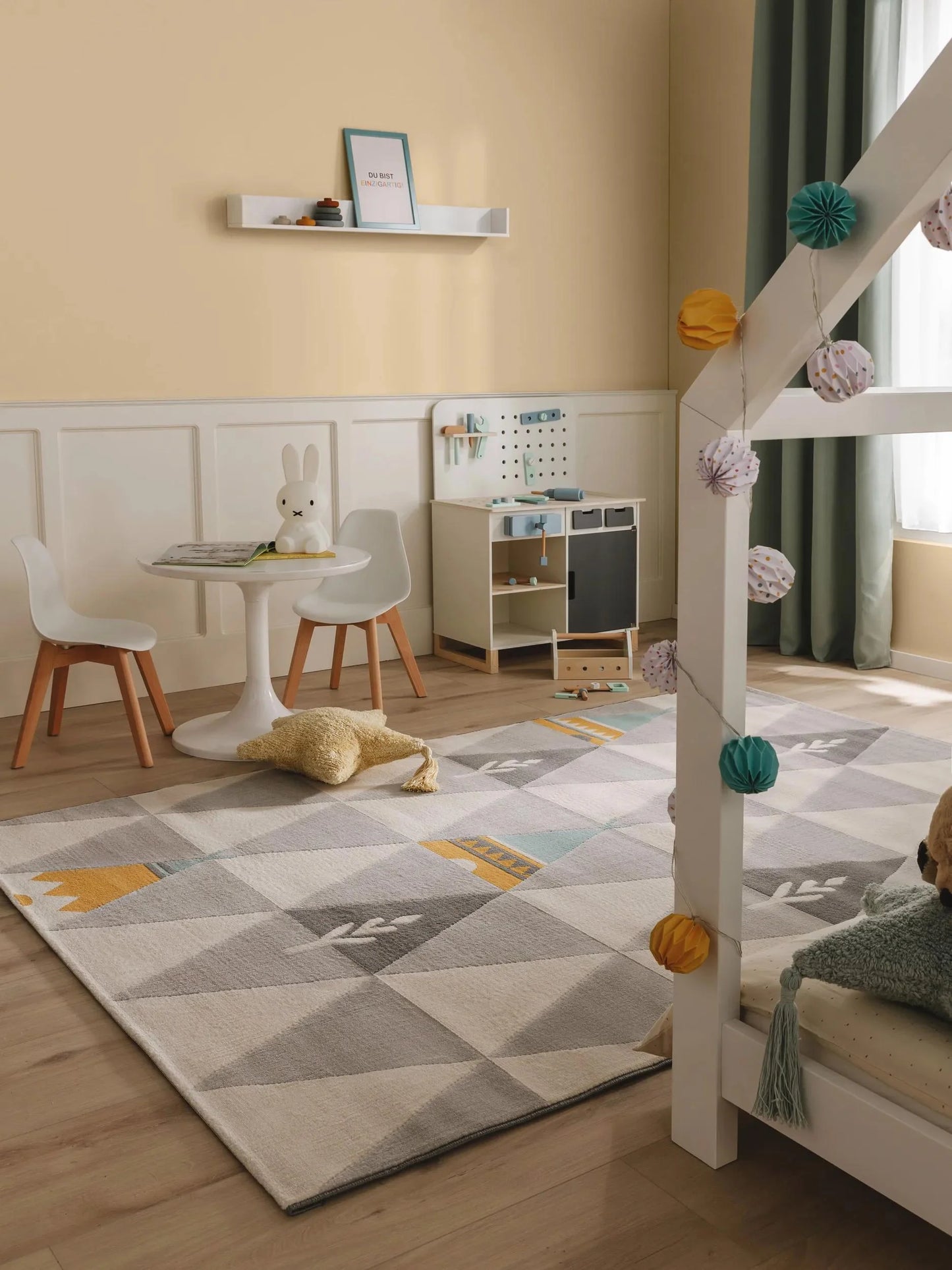 Covor pentru copii Juno Beige