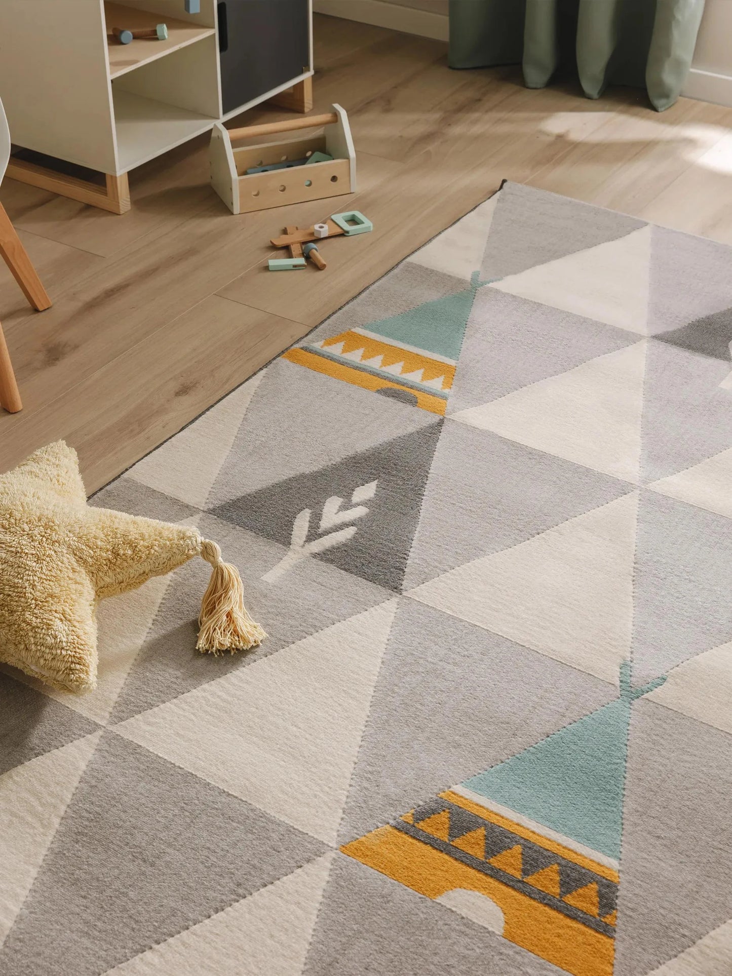 Covor pentru copii Juno Beige