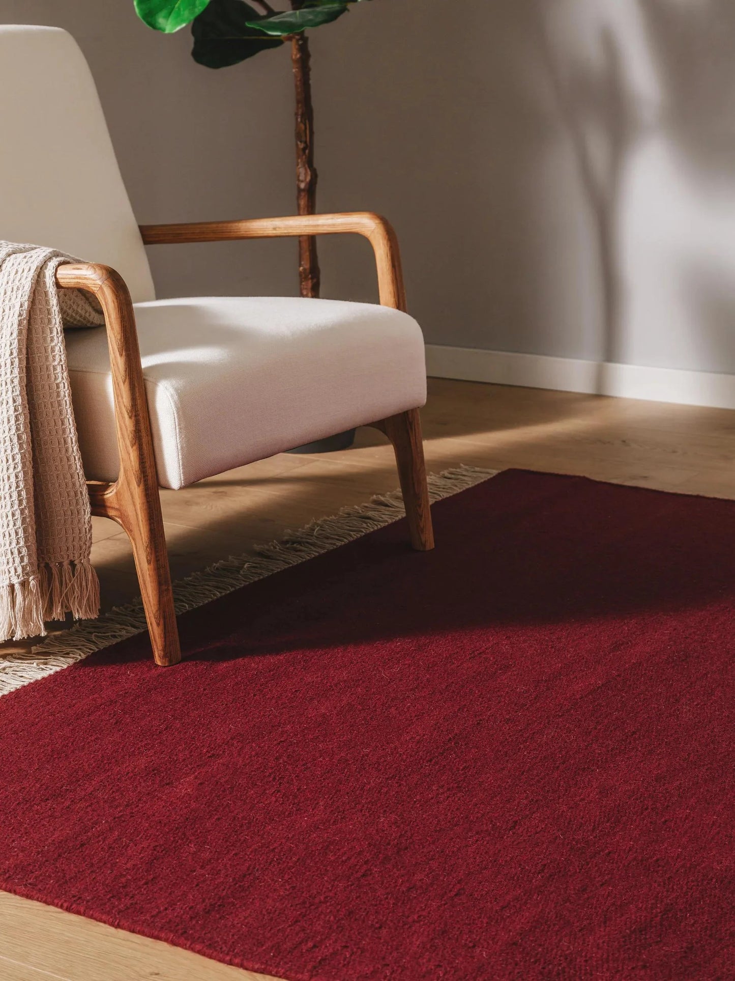 Covor de lână Liv Dark Red
