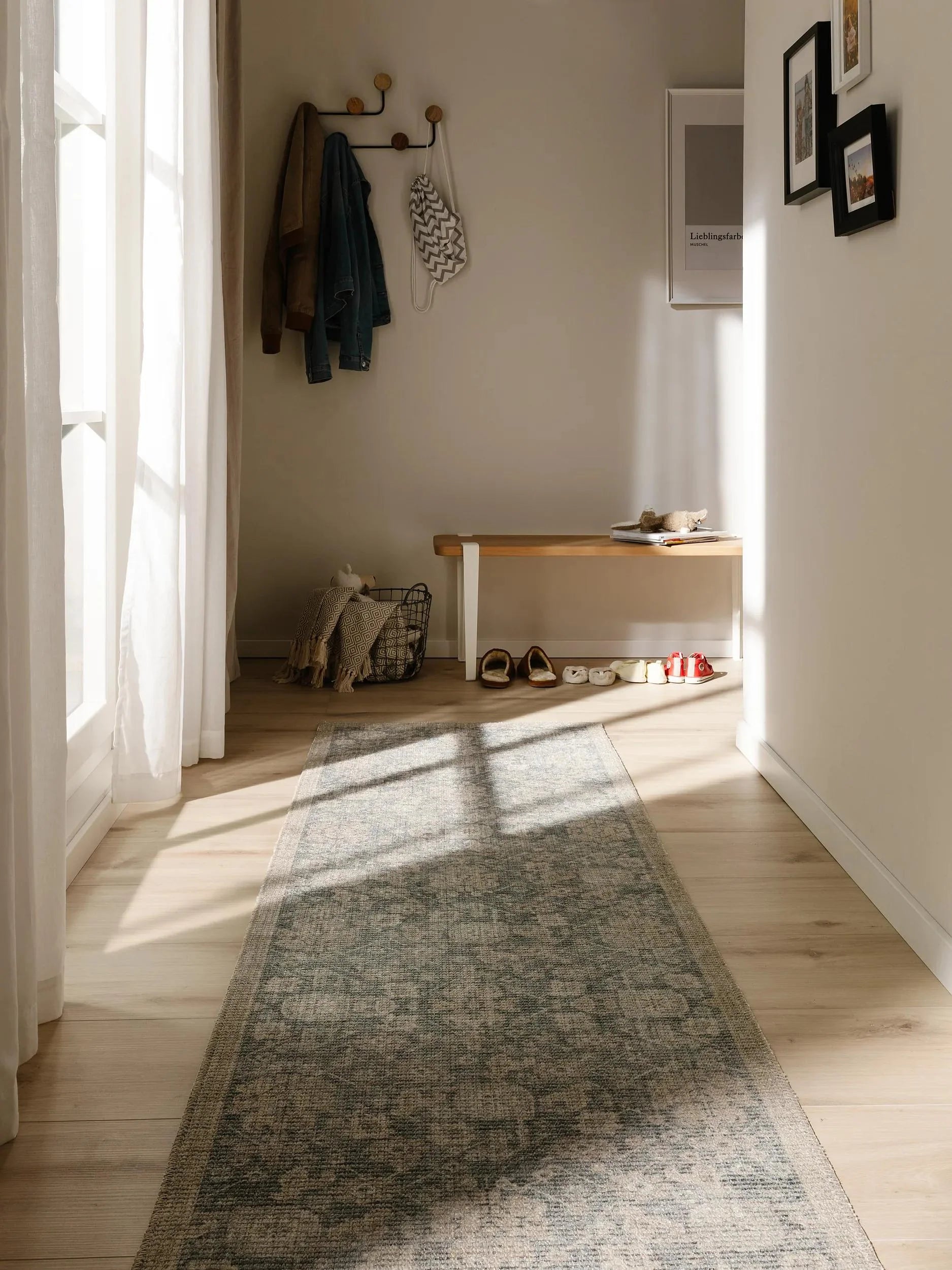 Traversă Lorenzo Dark Grey