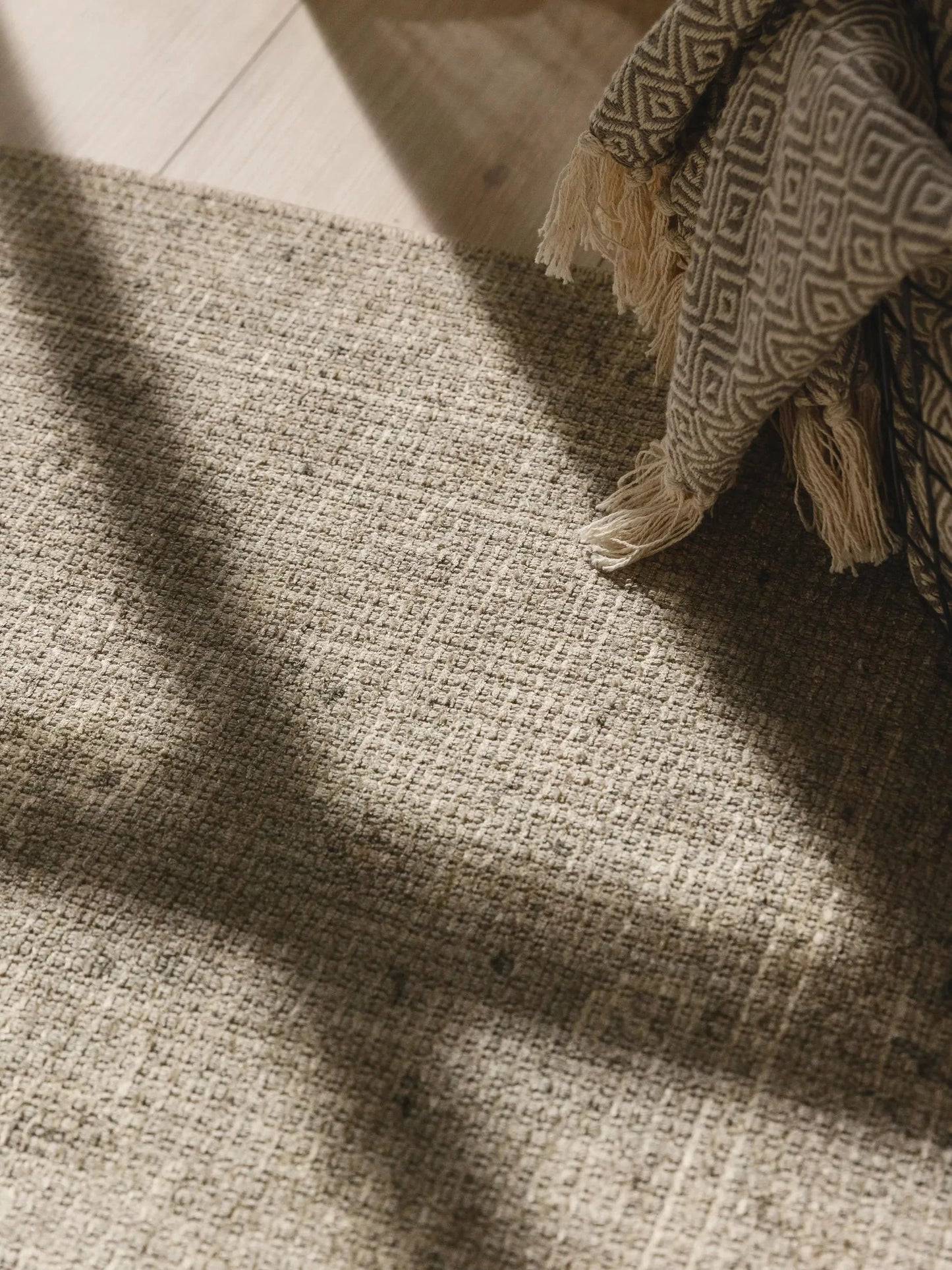 Traversă Lorenzo Light Grey