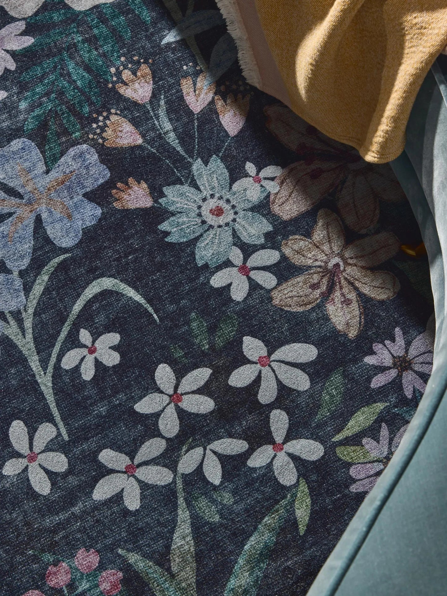 Covor lavabil Milly Multicolour/Black 