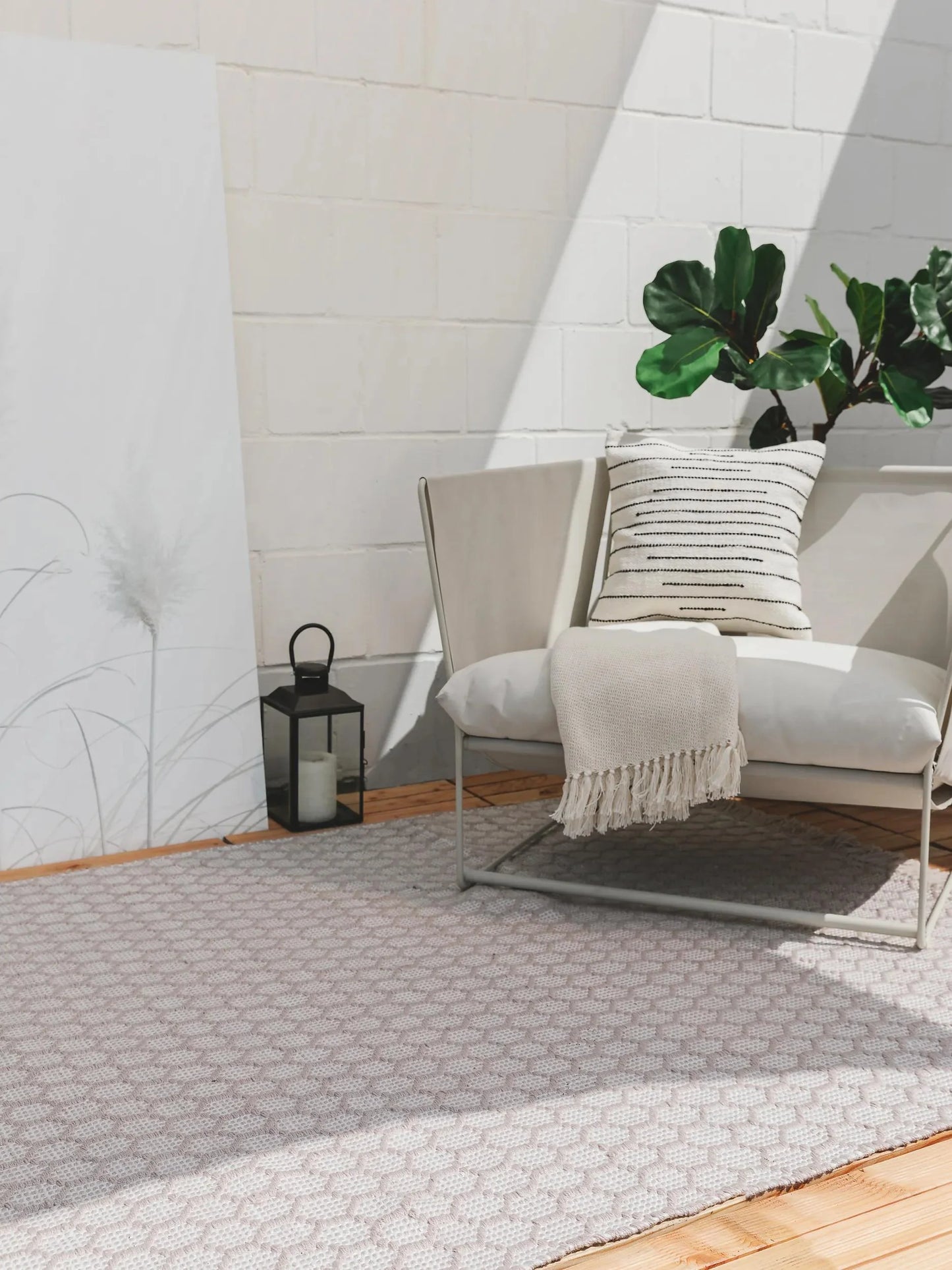 Covor din materiale reciclate Mimpi Taupe 