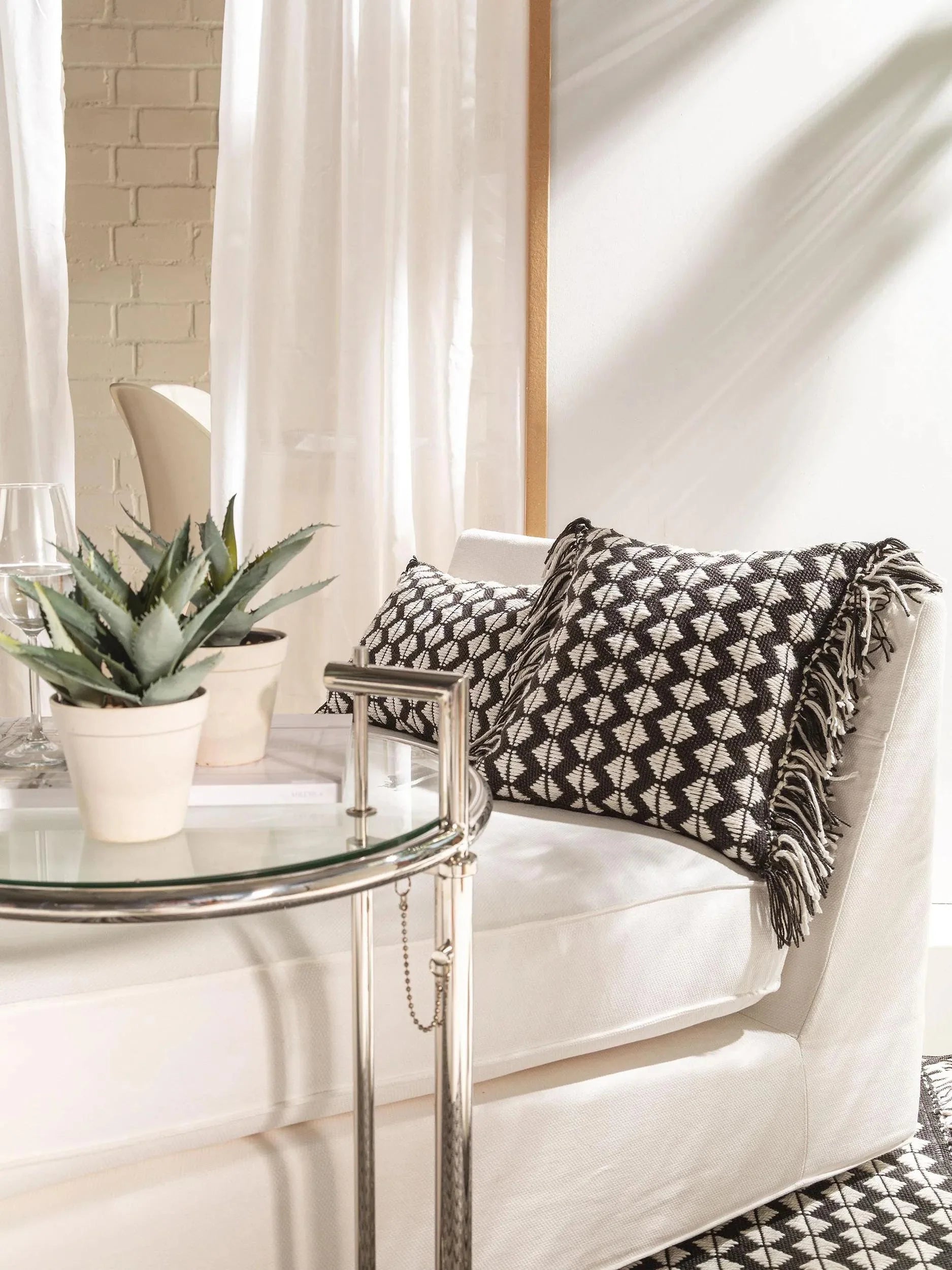 In- & Outdoor Pernă Morty Black/White 
