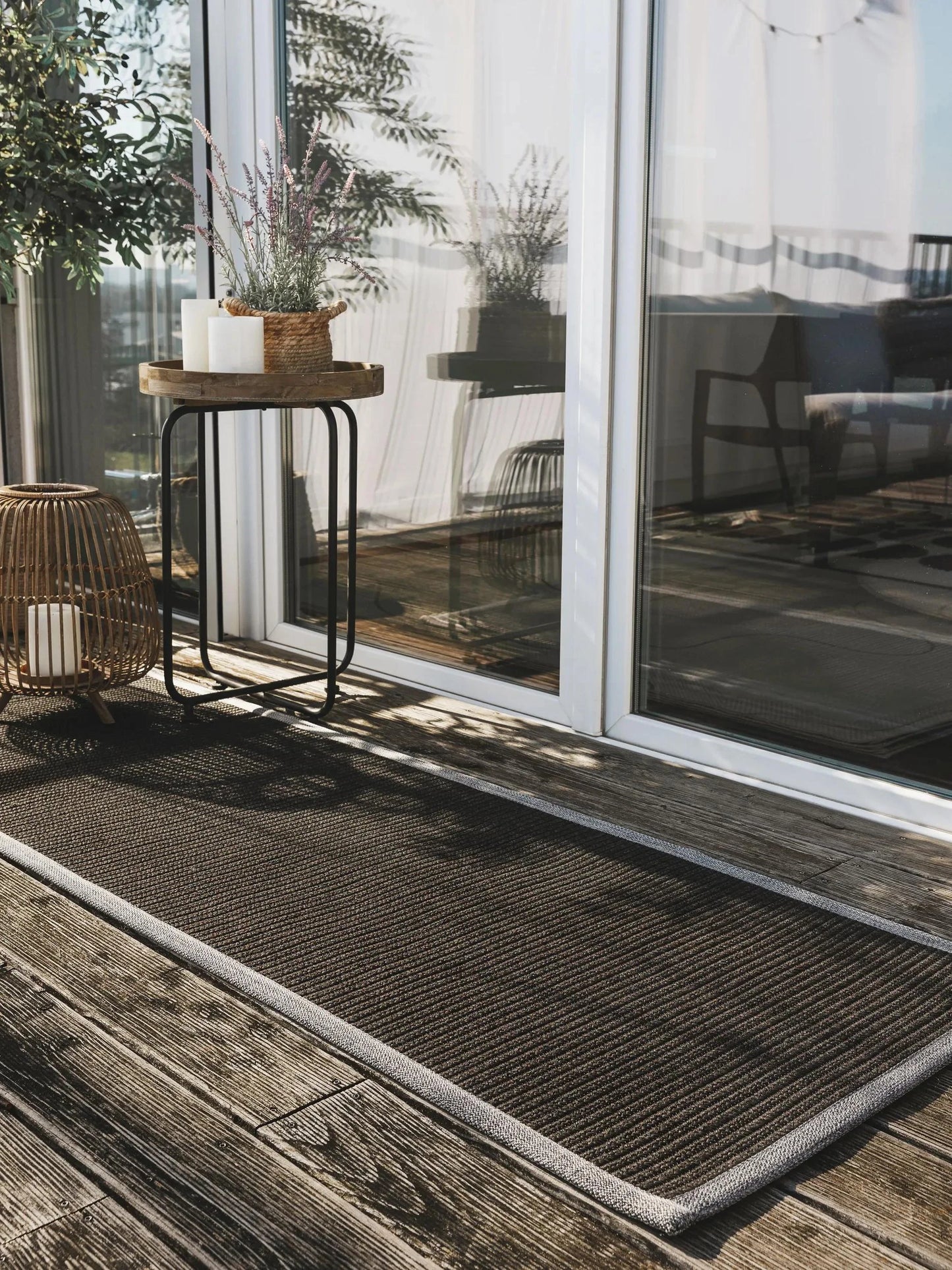 Covoraș îngust/preș - interior/exterior Nandi Black