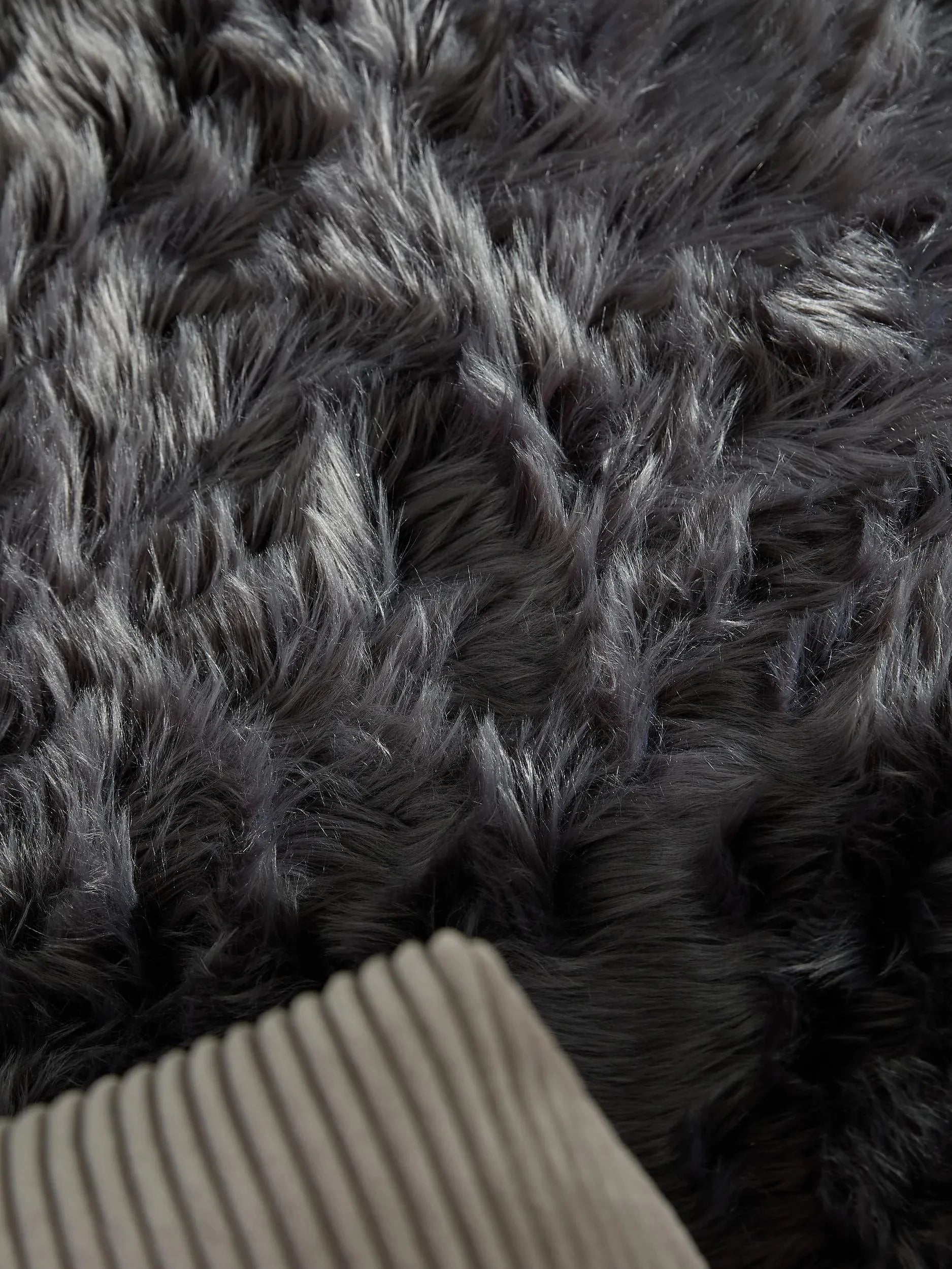 Covor Shaggy lavabil Nanuk Charcoal
