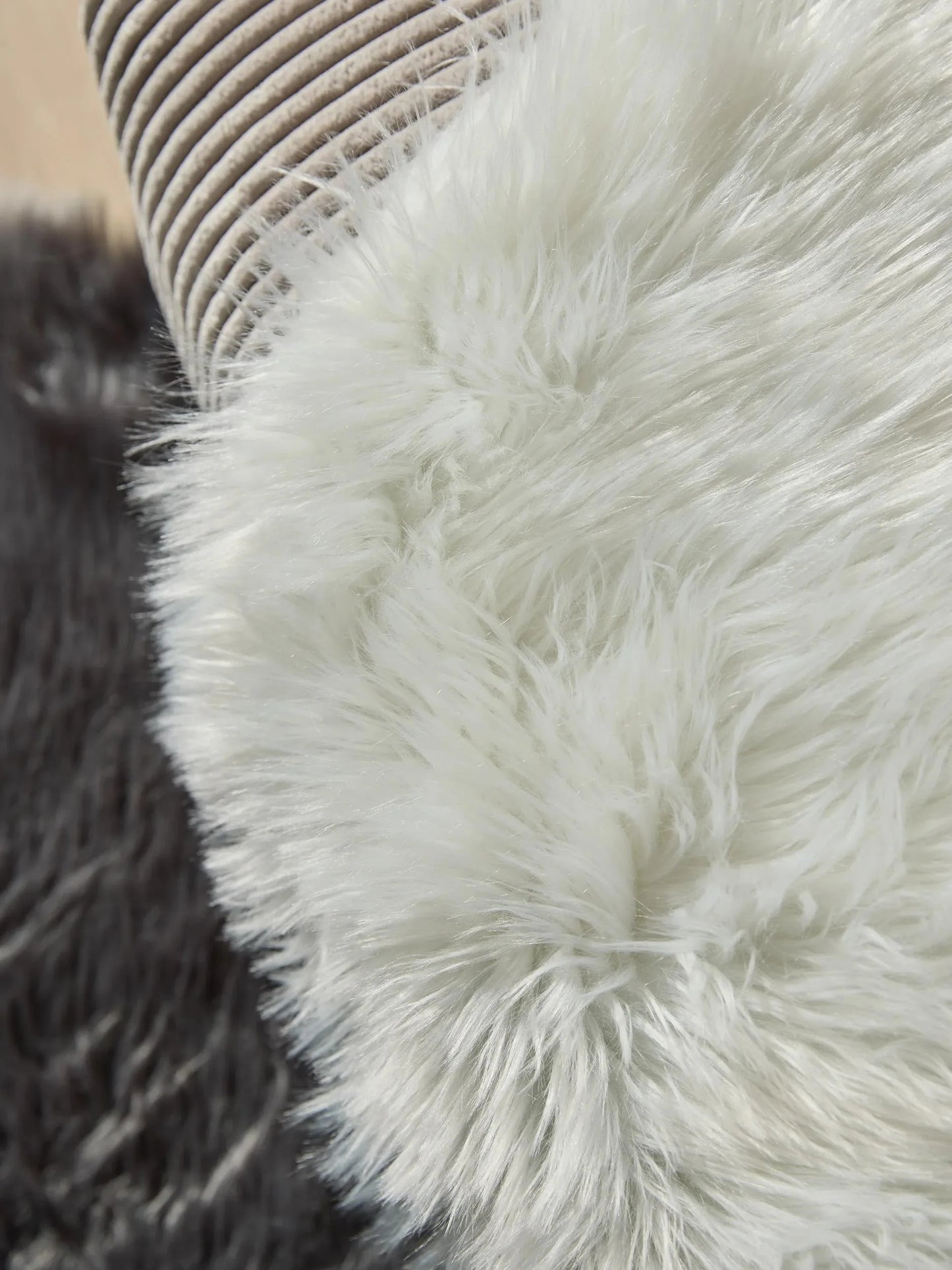 Imitație blană Nanuk White
