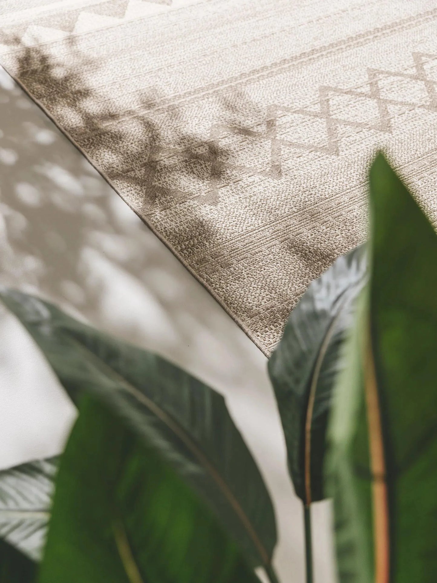 Covor interior/exterior Naoto Taupe 