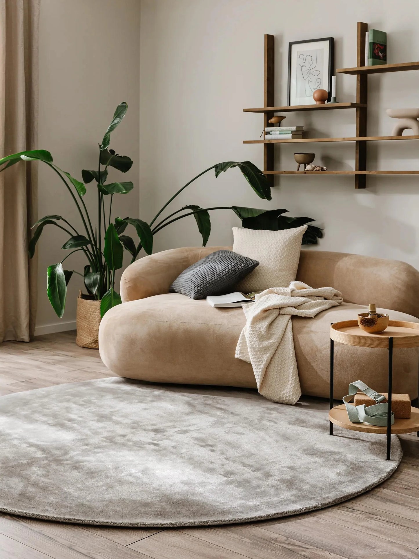 Covor din vâscoză Round Nela Grey 