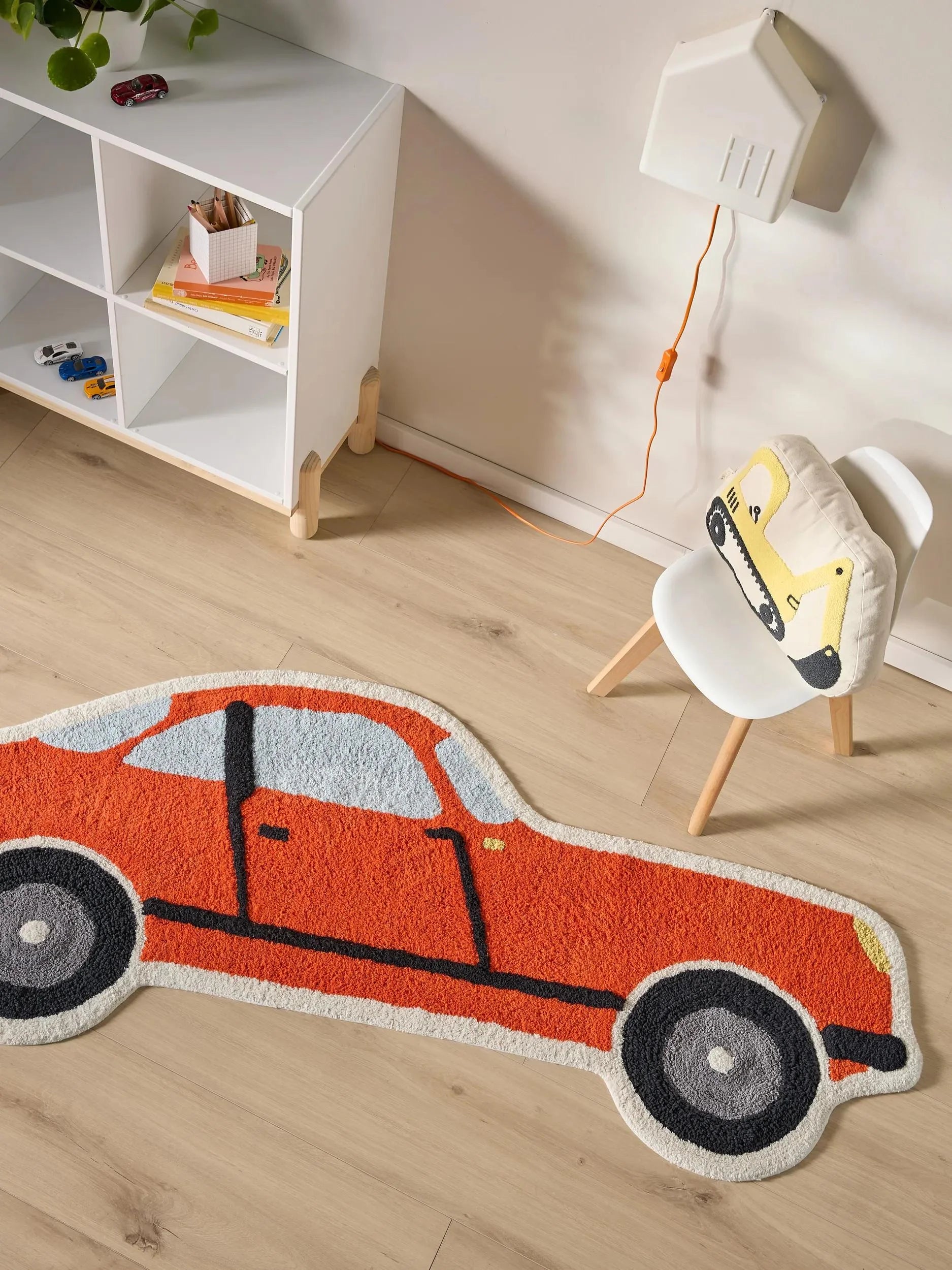 Covor pentru copii Niki Red