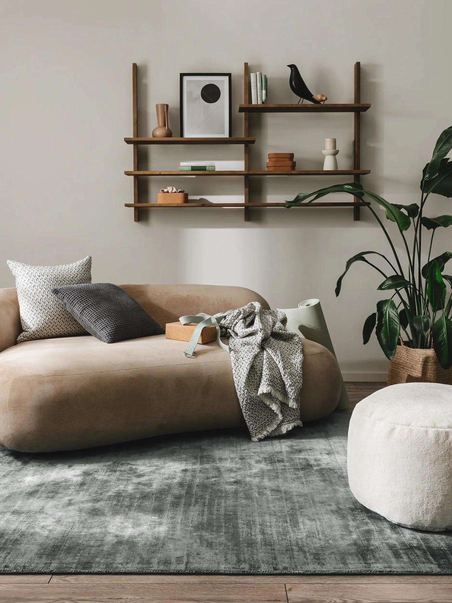 Covor din vâscoză Nova Dark Grey 