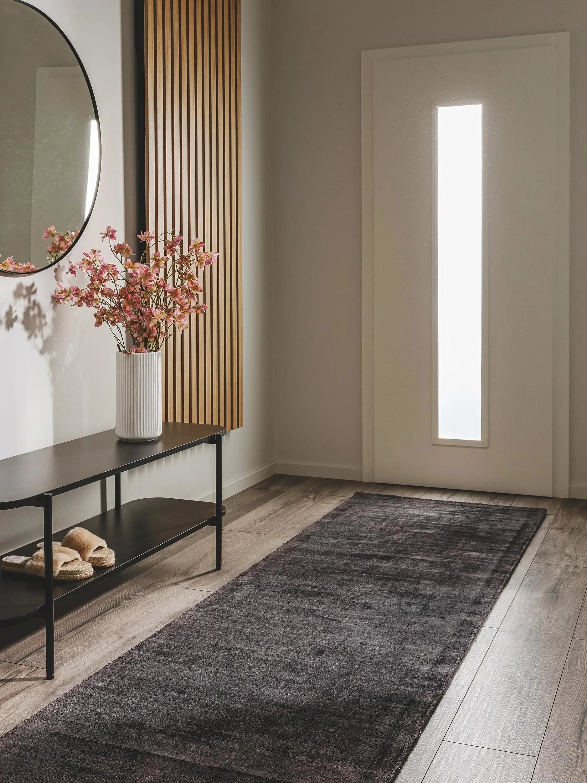 Covor din vâscoză Nova Dark Grey 