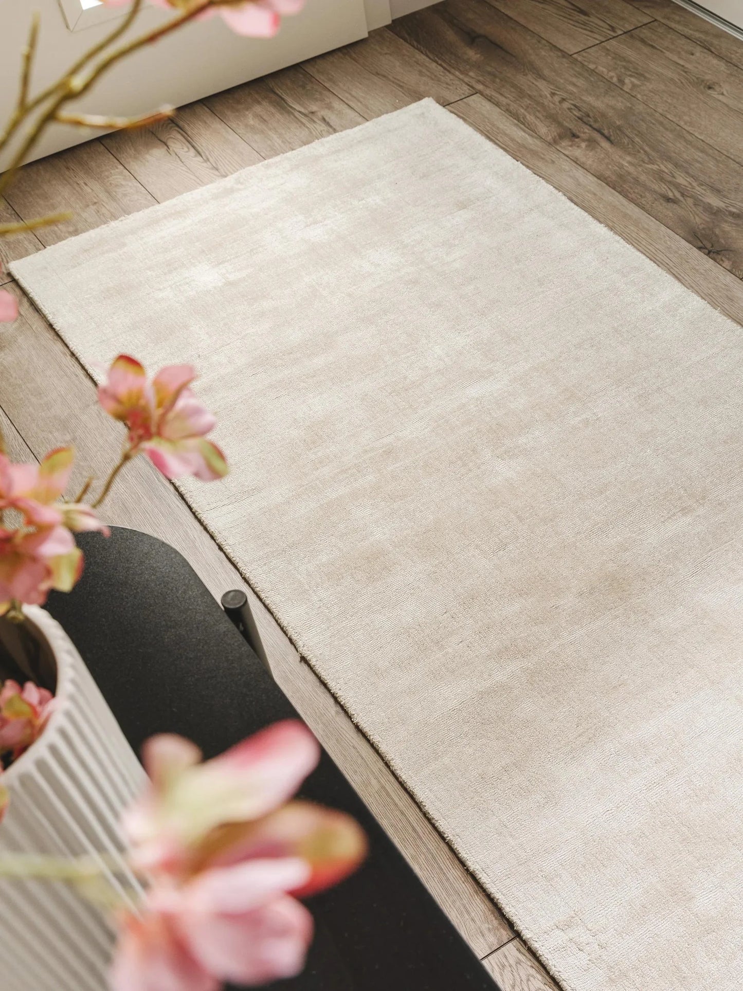 Covor din vâscoză Nova Cream 