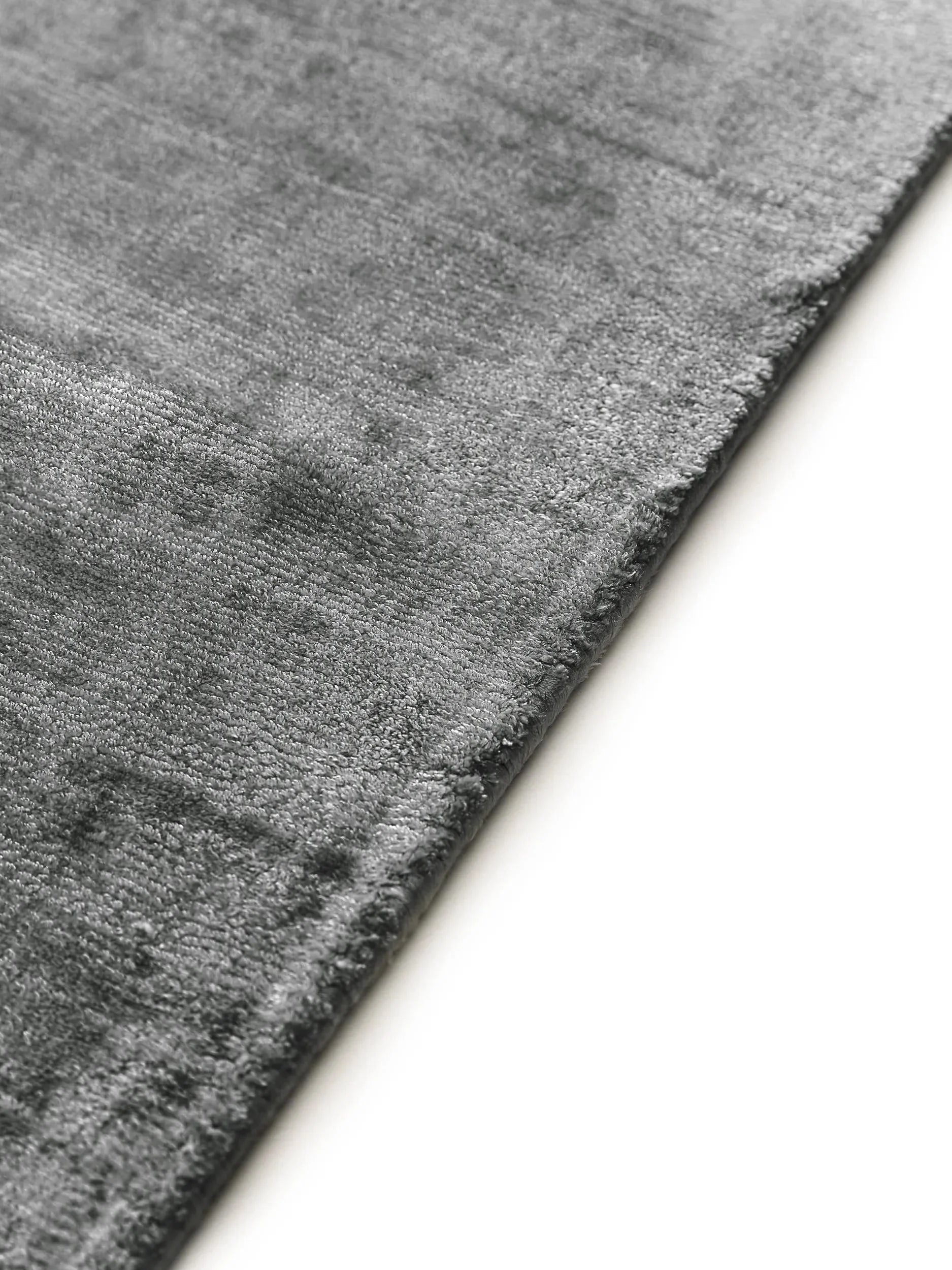Covor din vâscoză Nova Dark Grey