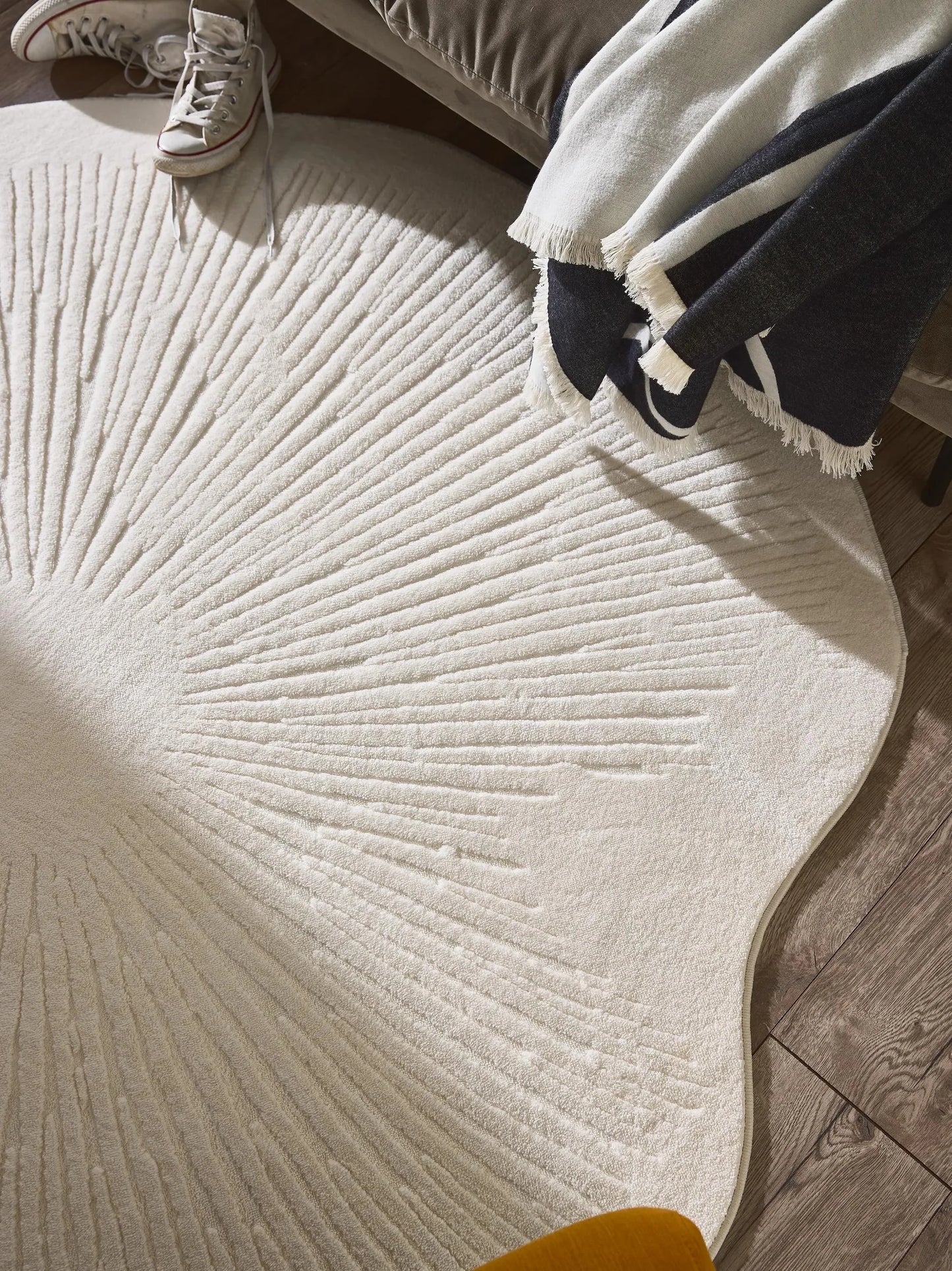 Covor lavabil Pam Cream