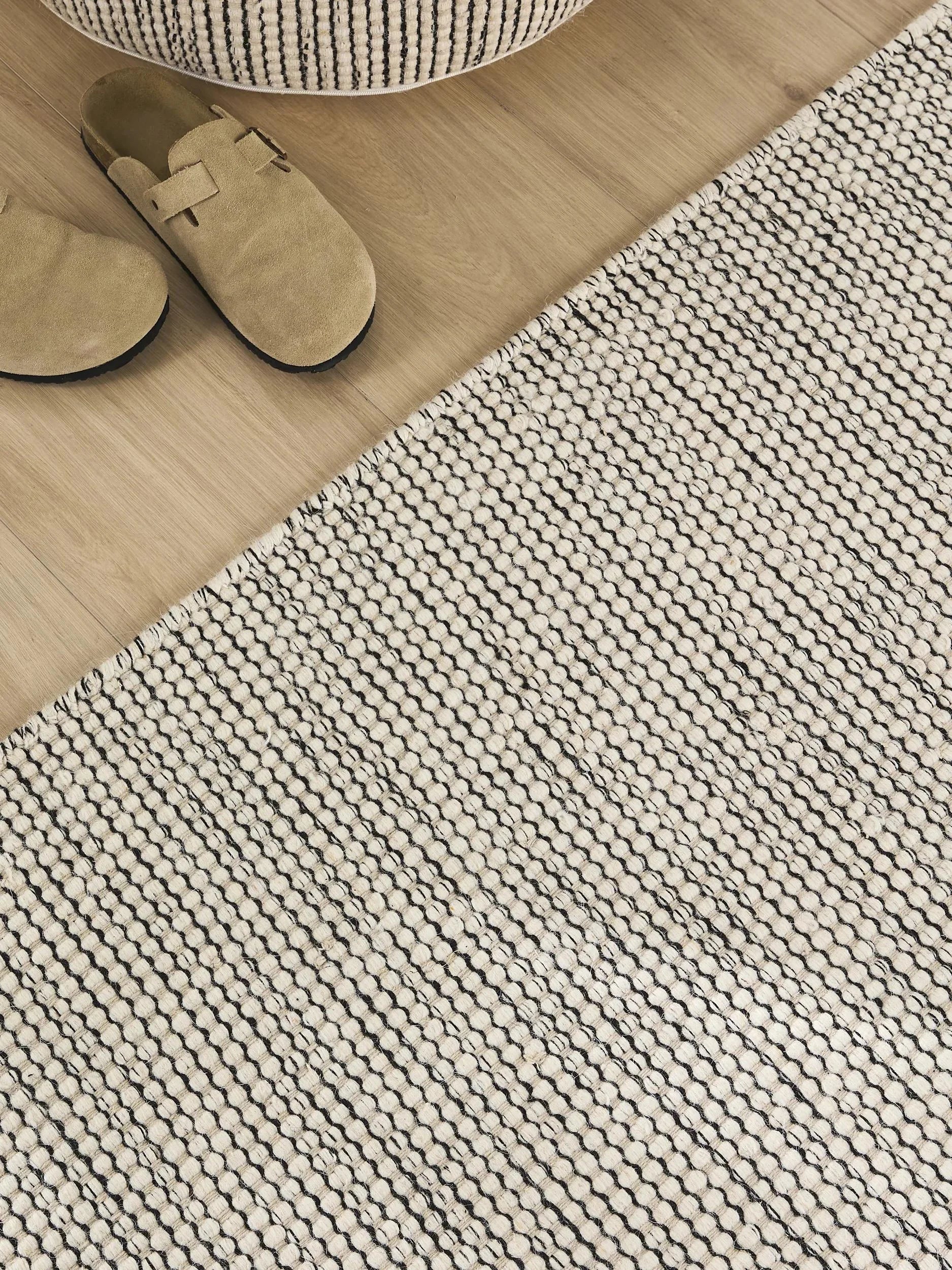 Traversă din lână Rocco Beige/Black