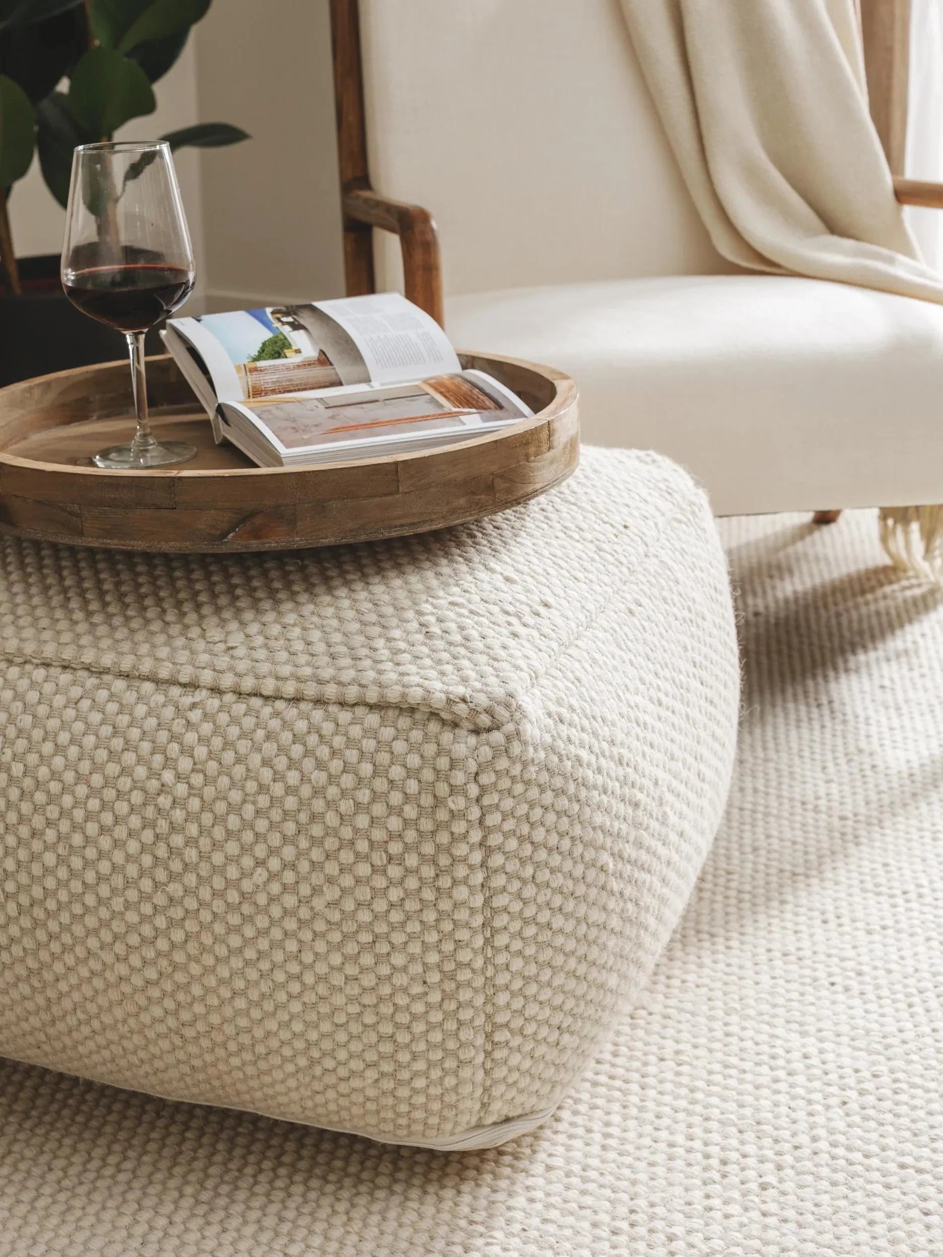 Handmade Wool Pouf/taburet Rocco White