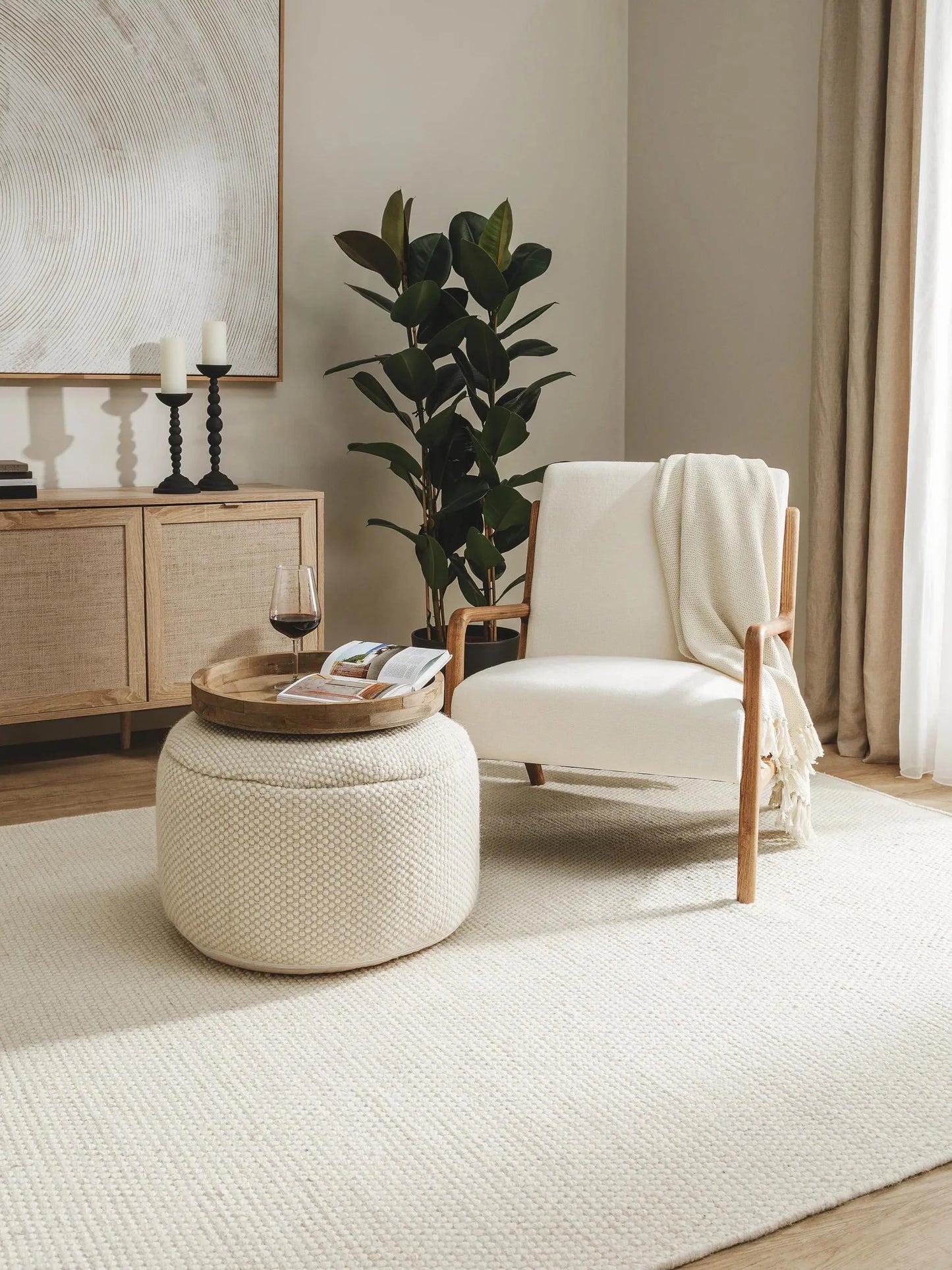 Handmade Wool Pouf/taburet Rocco White