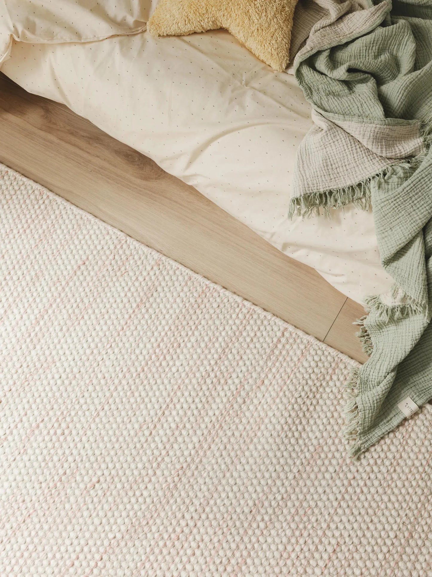Covor pentru copii Rocky Rose