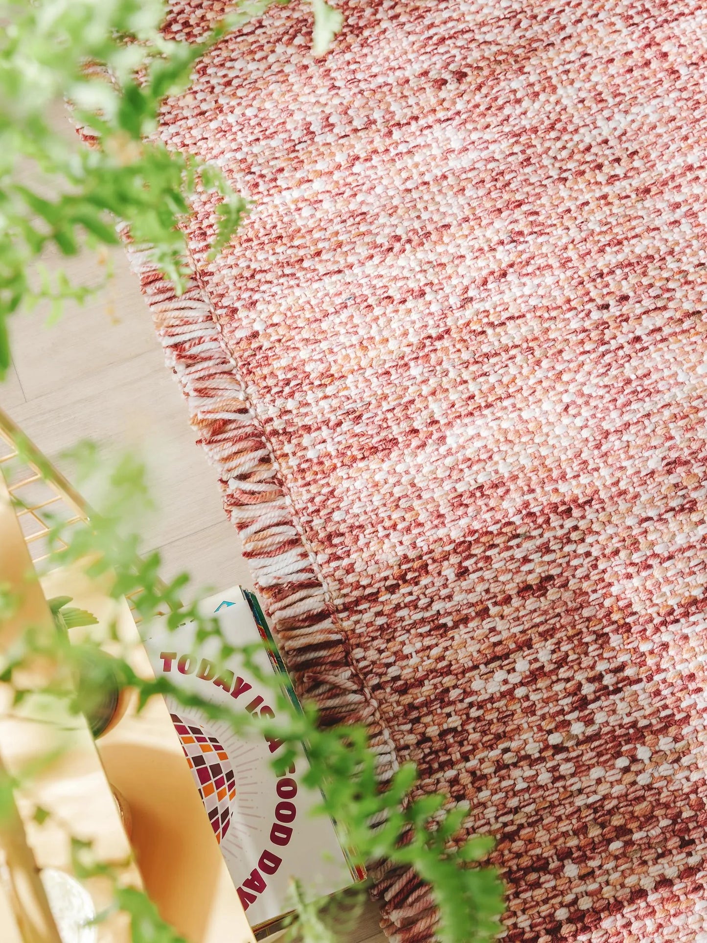 Covor Runa Red