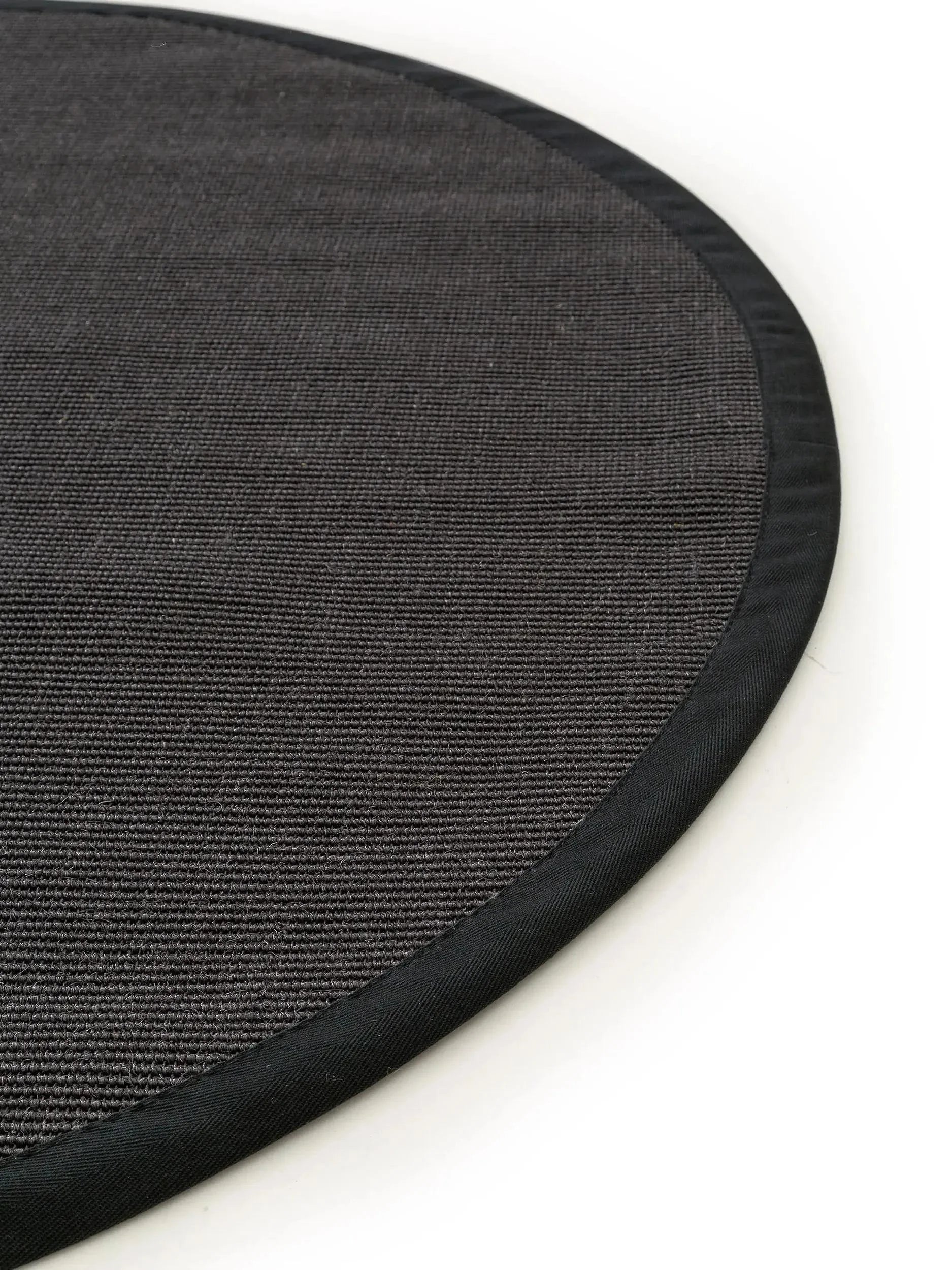 Covor din sisal Sana Black