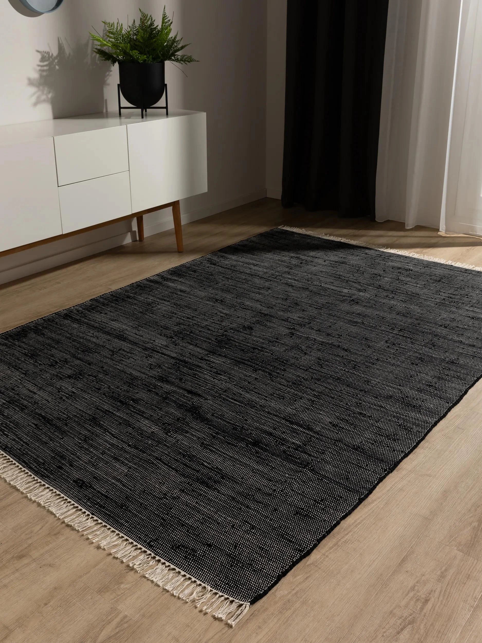 Covor Made From Recycled Material Tom Black 