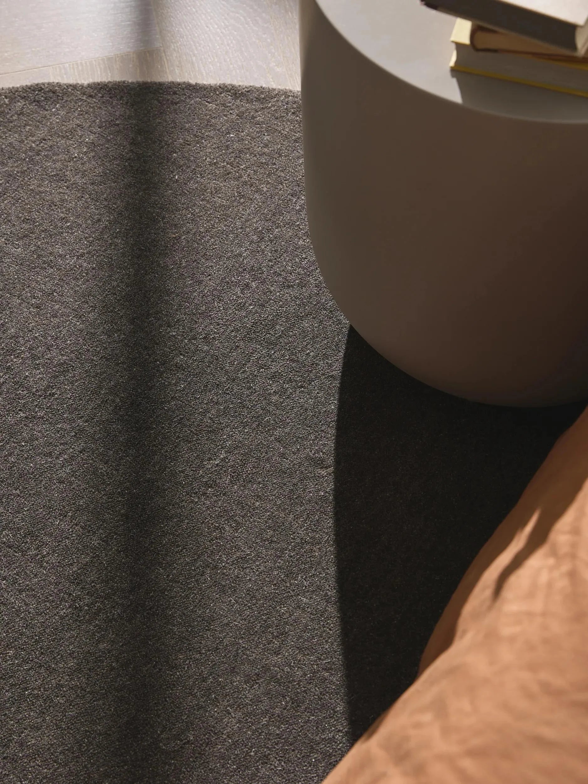 Traversă din lână Vera Dark Grey 