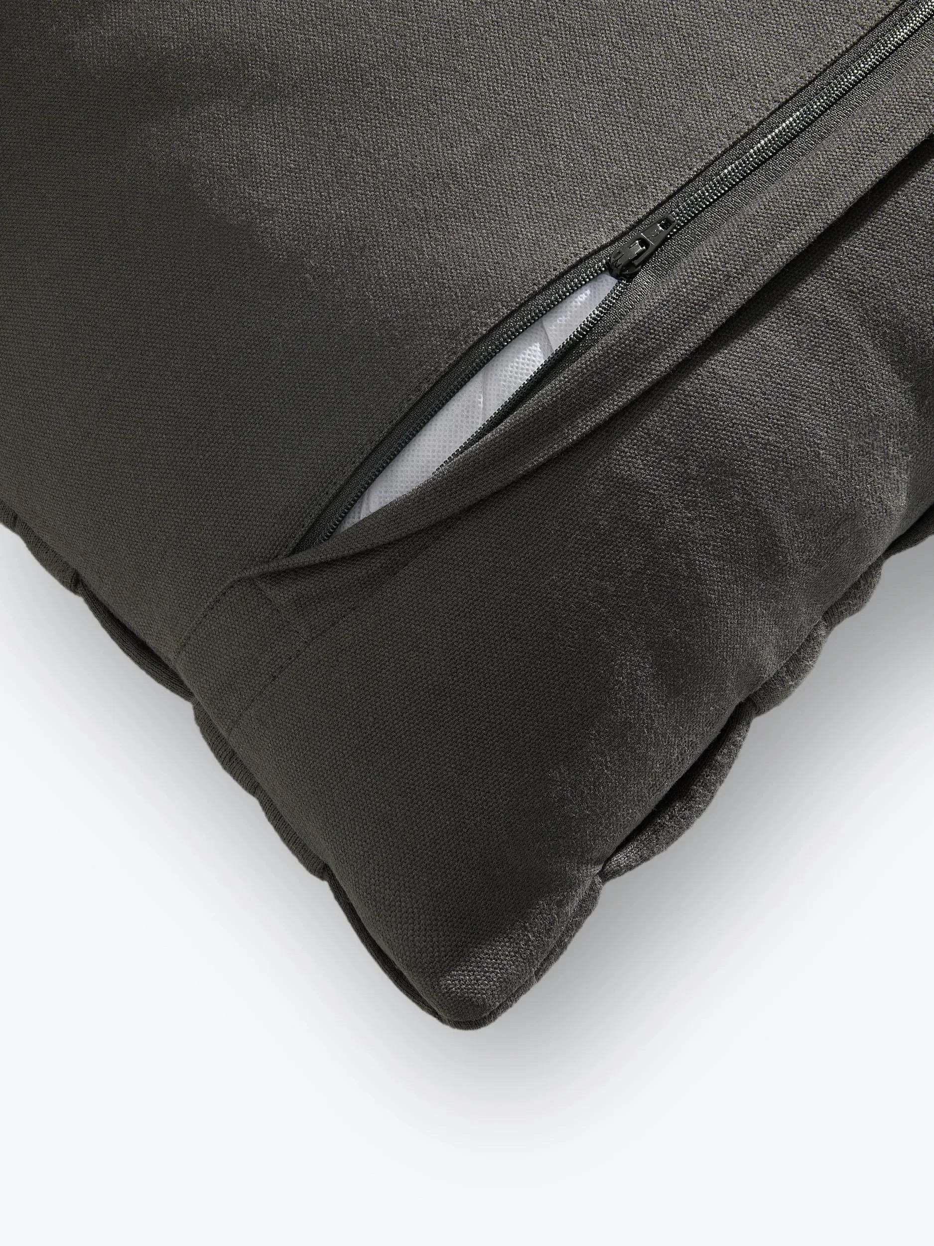 Pernă Veve Dark Grey