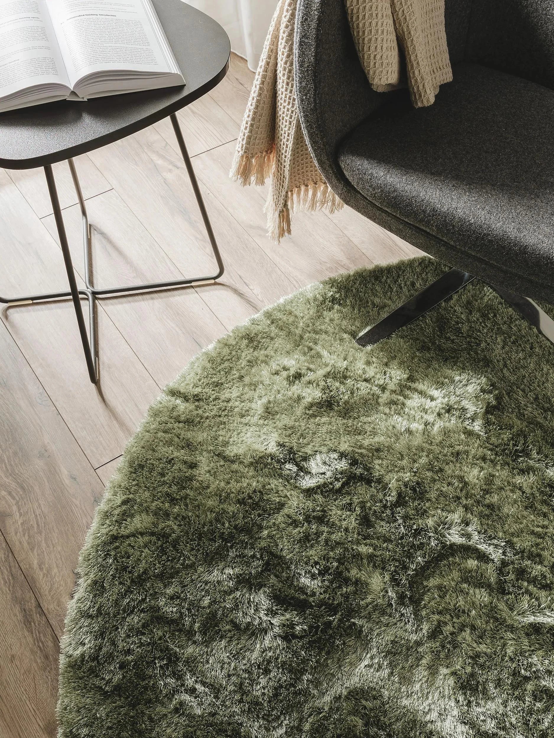 Covor Shaggy Whisper Green 