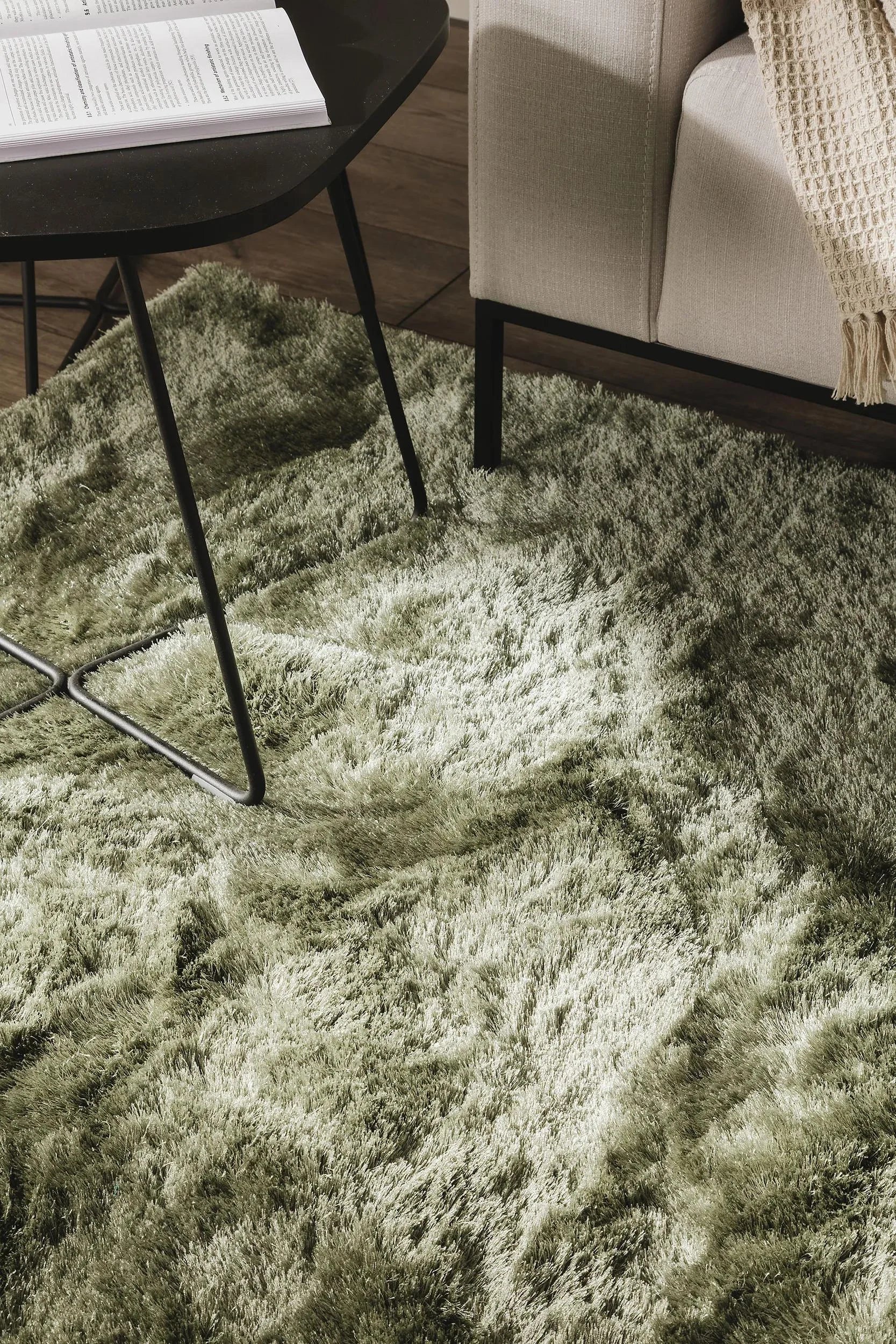 Covor Shaggy Whisper Green 