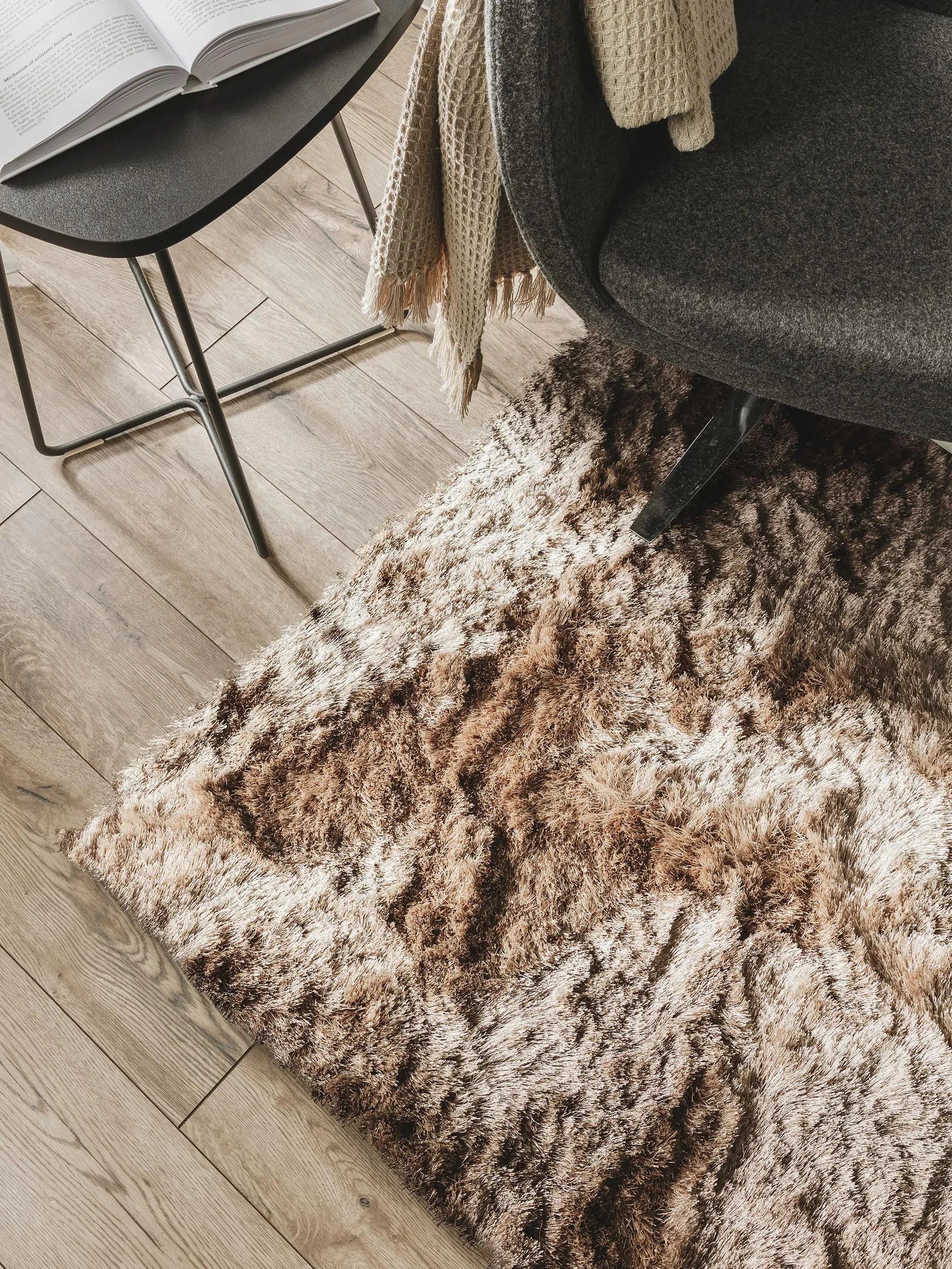 Covor Shaggy Whisper Light Brown