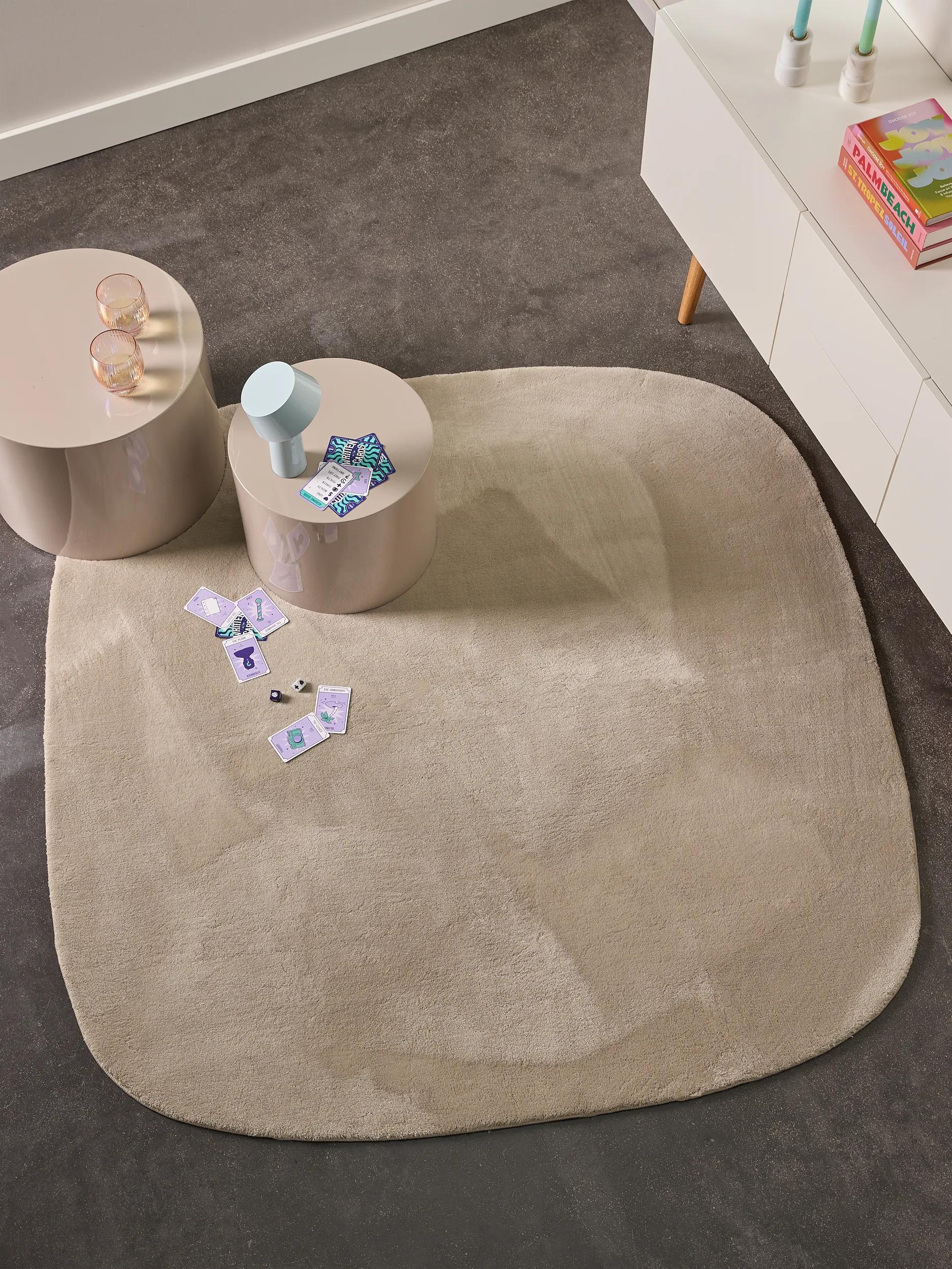 Covor Shaggy Yumi Beige