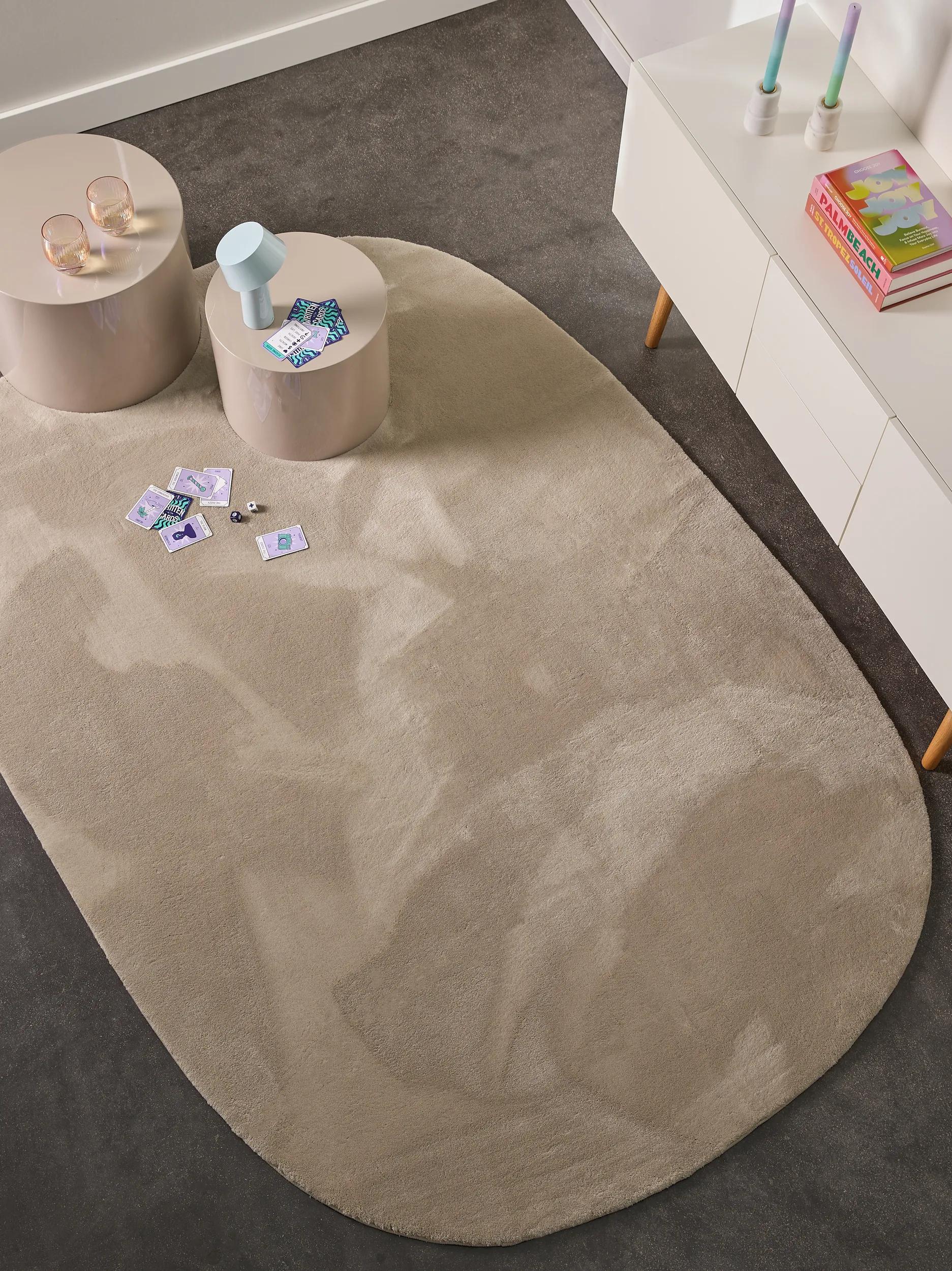 Covor Shaggy Yumi Beige